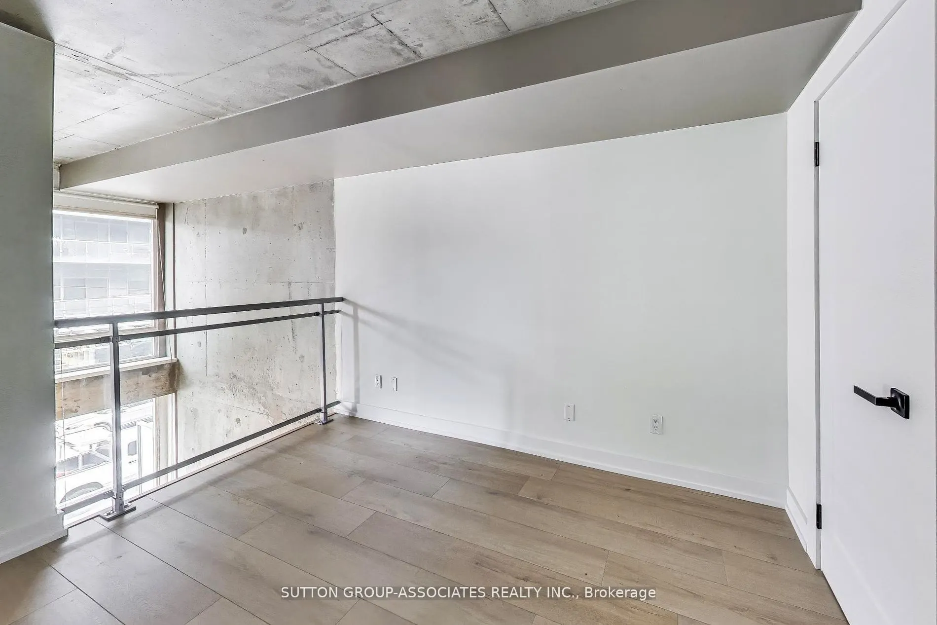 1029 King Street W, #213