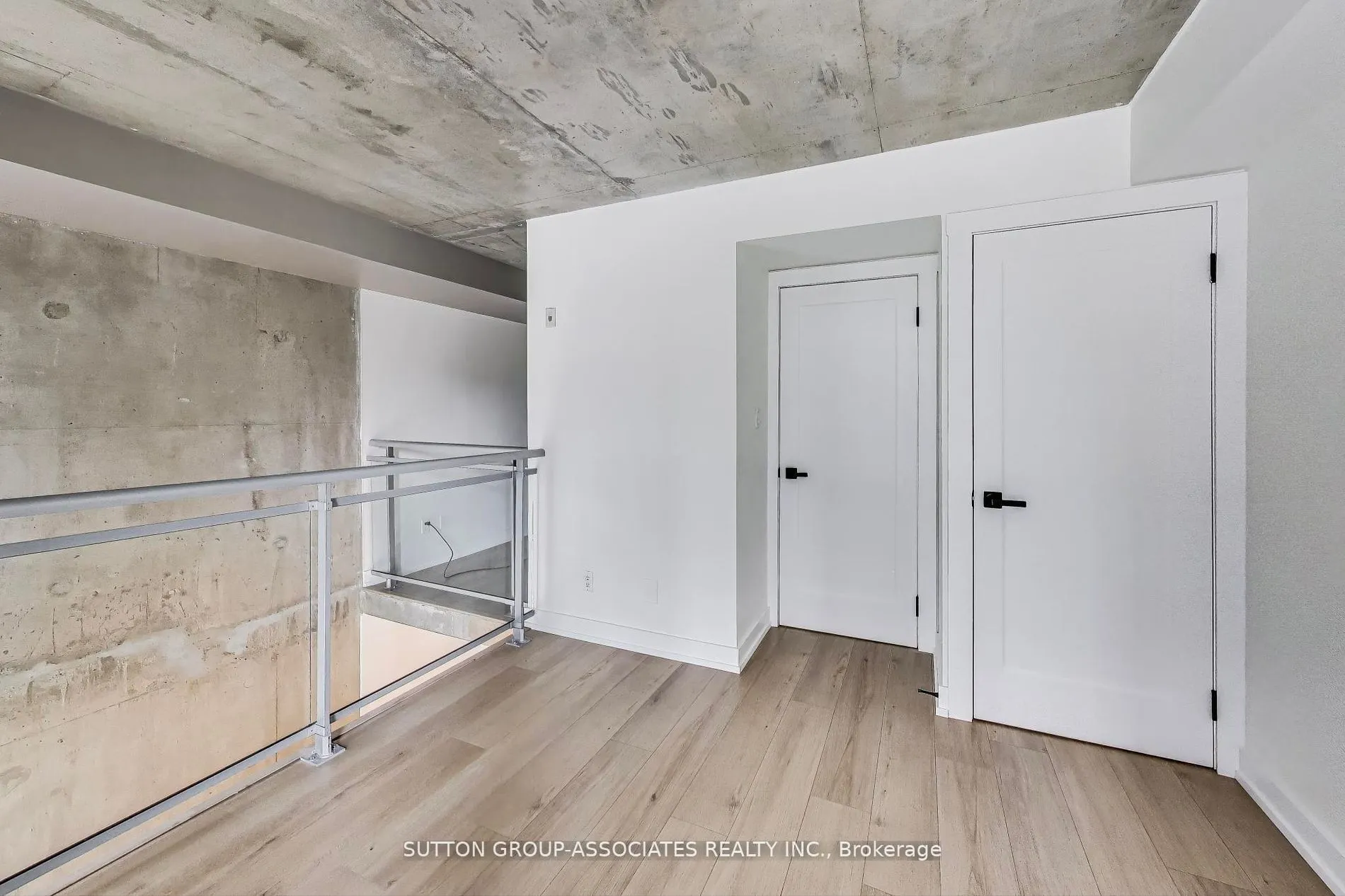 1029 King Street W, #213
