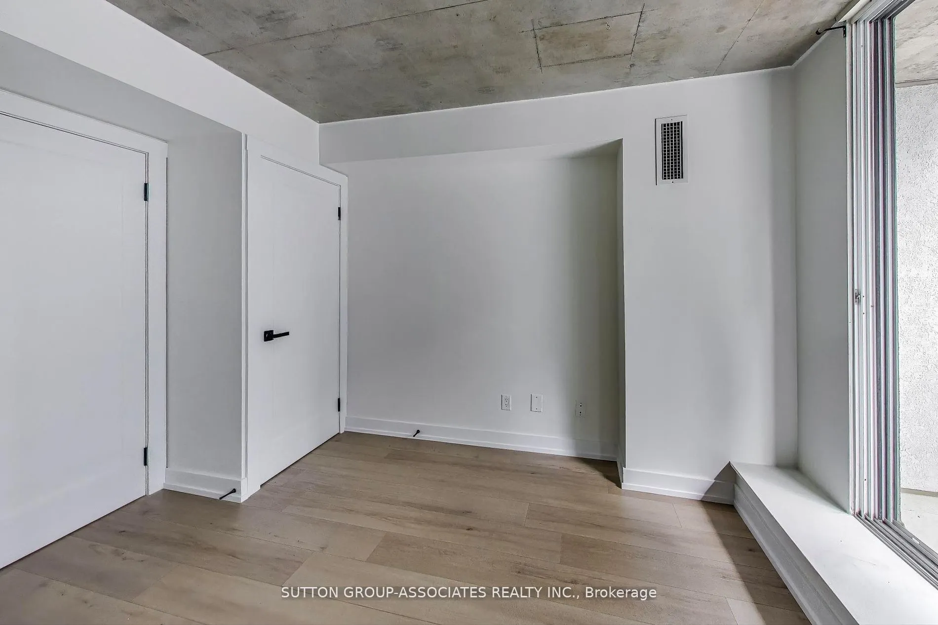 1029 King Street W, #213