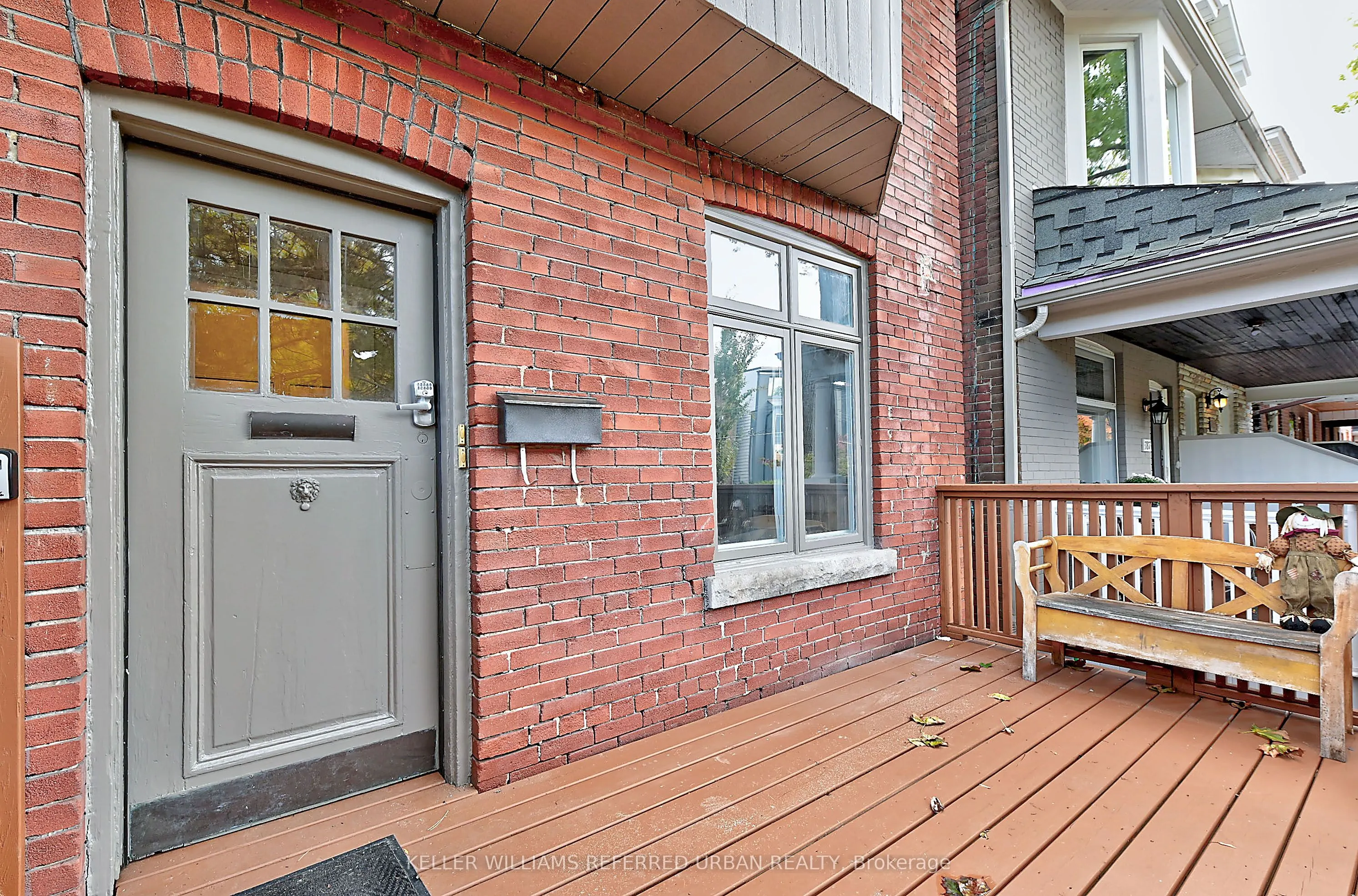 789 Markham Street