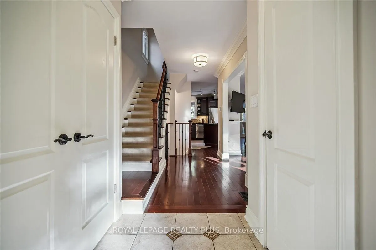 265 Winnett Avenue
