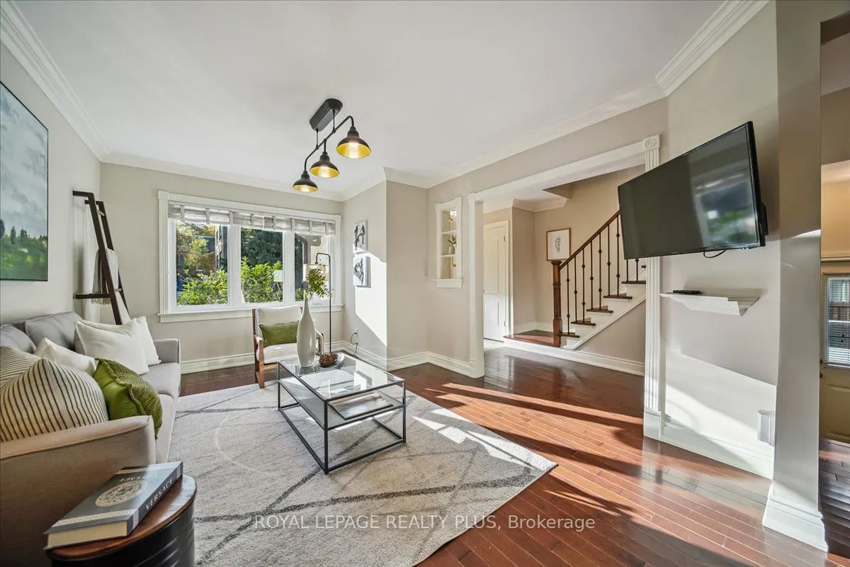 265 Winnett Avenue