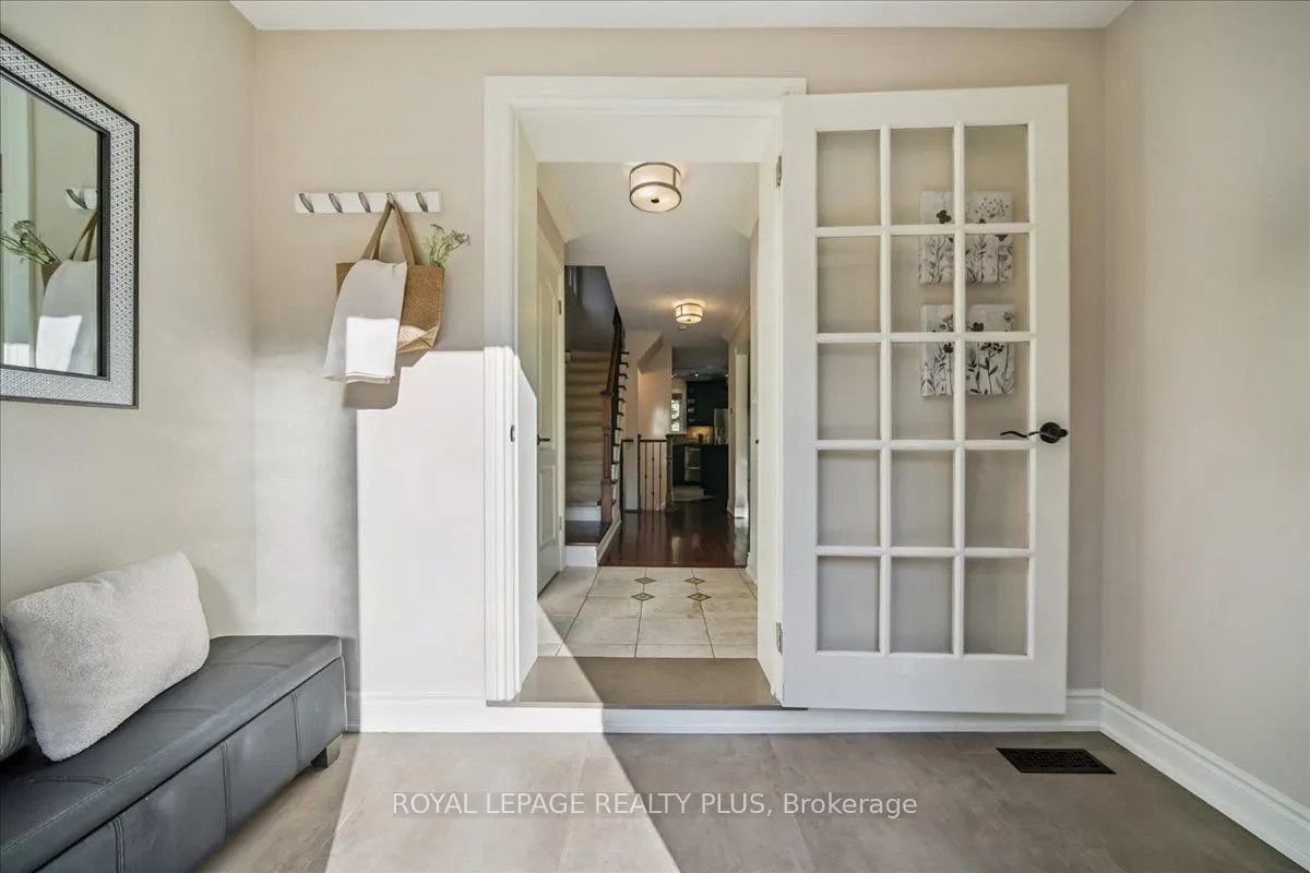 265 Winnett Avenue