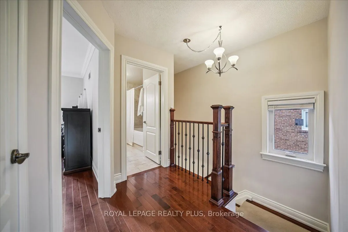 265 Winnett Avenue