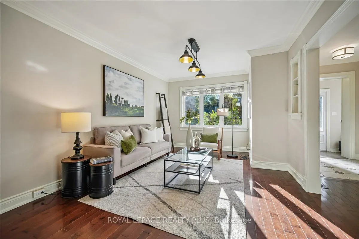 265 Winnett Avenue