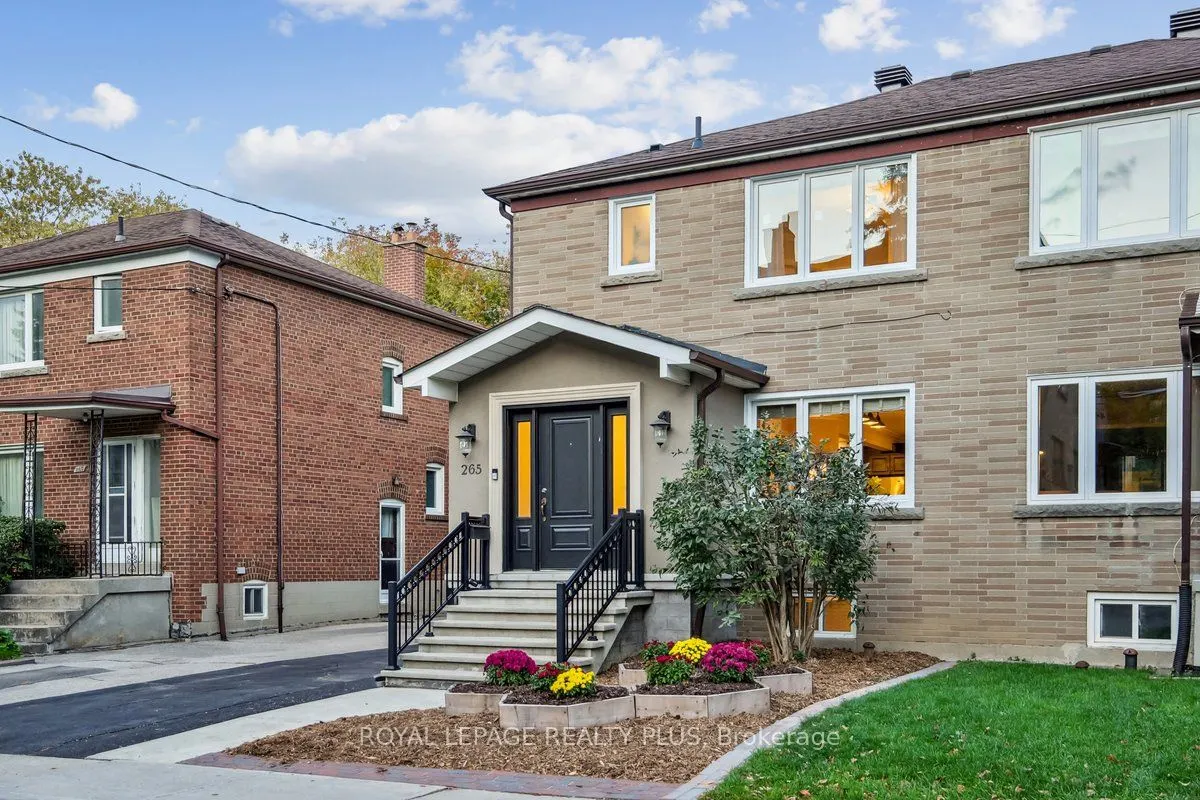 265 Winnett Avenue