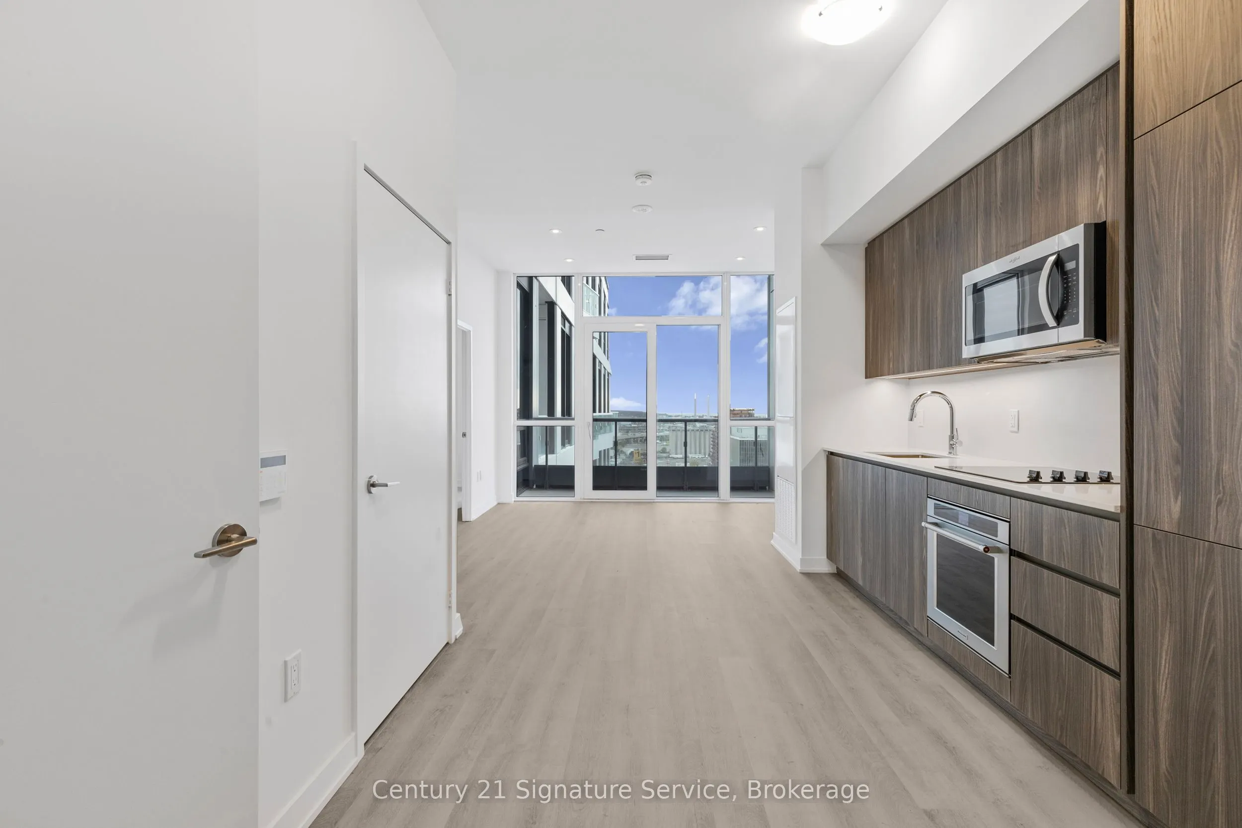 15 Richardson Street, #2010