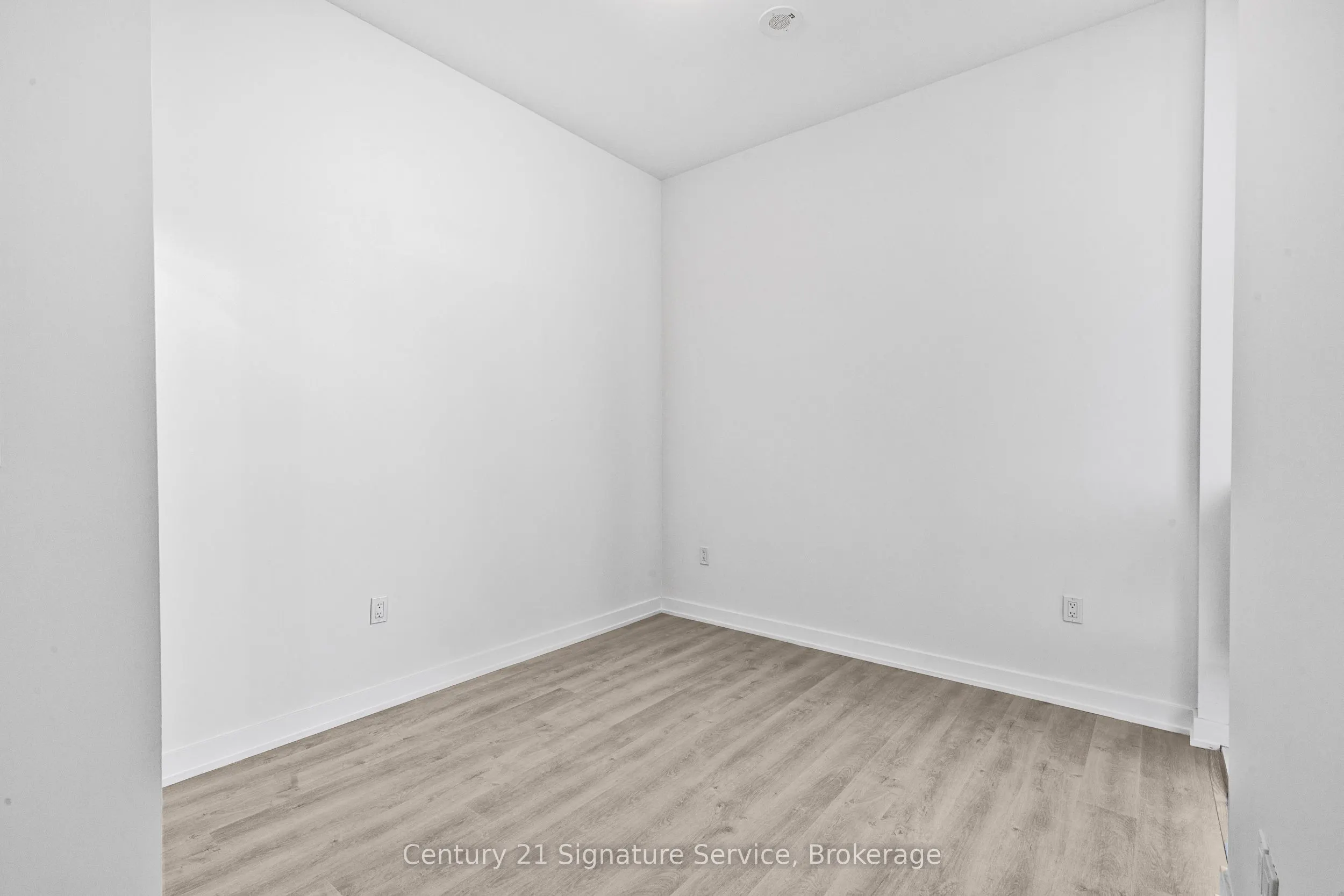 15 Richardson Street, #2010