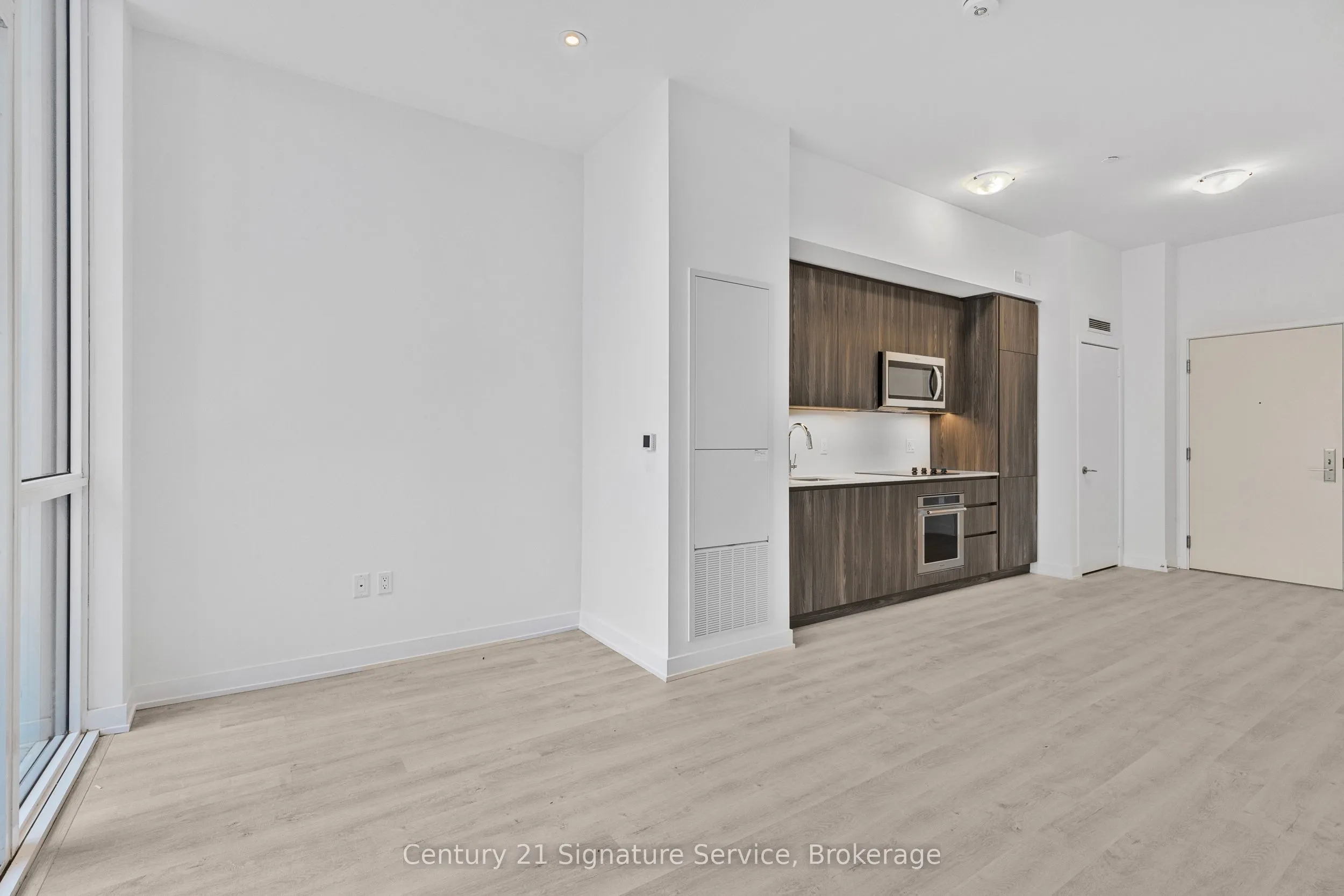 15 Richardson Street, #2010