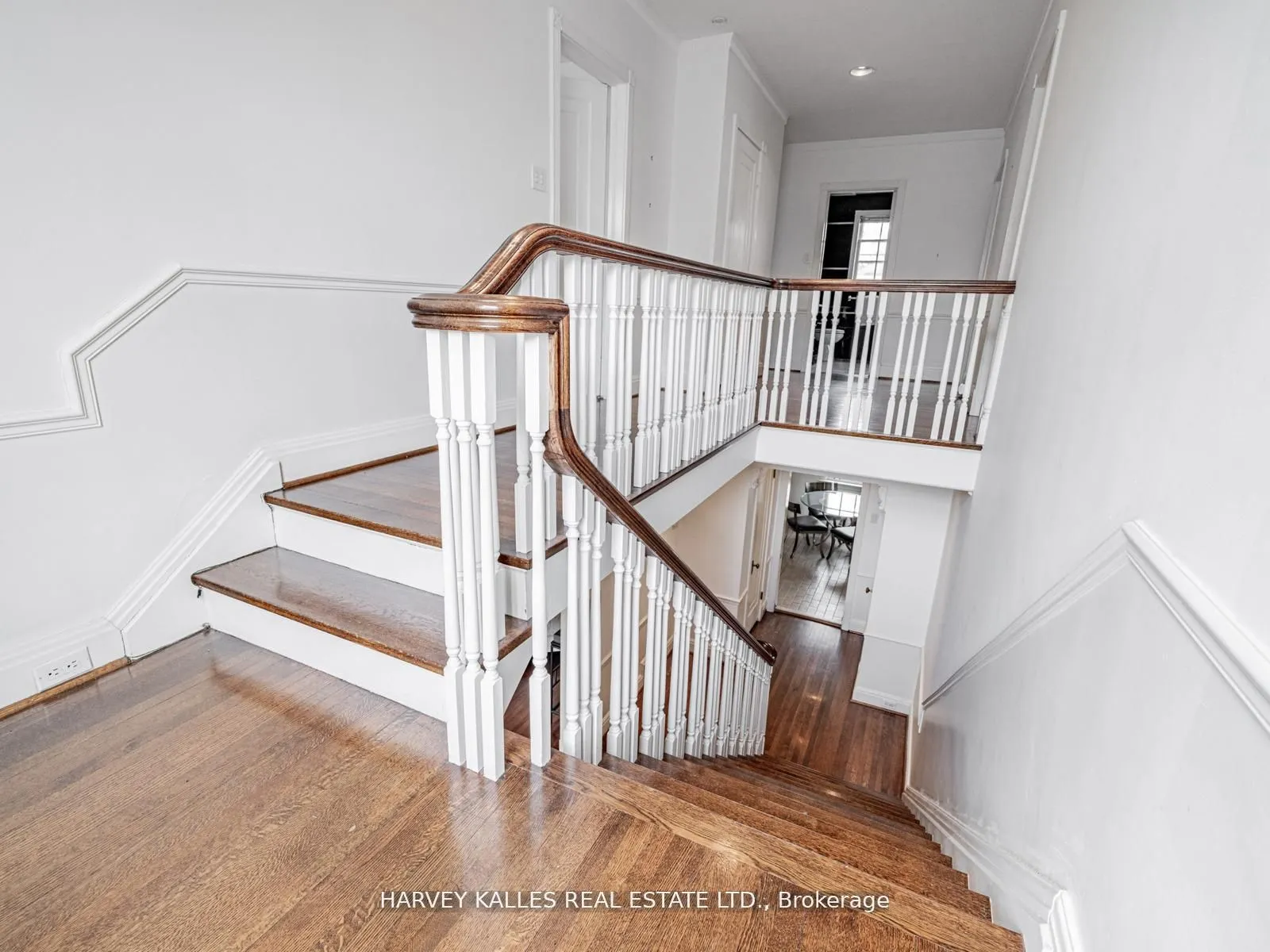 2 Silverwood Avenue