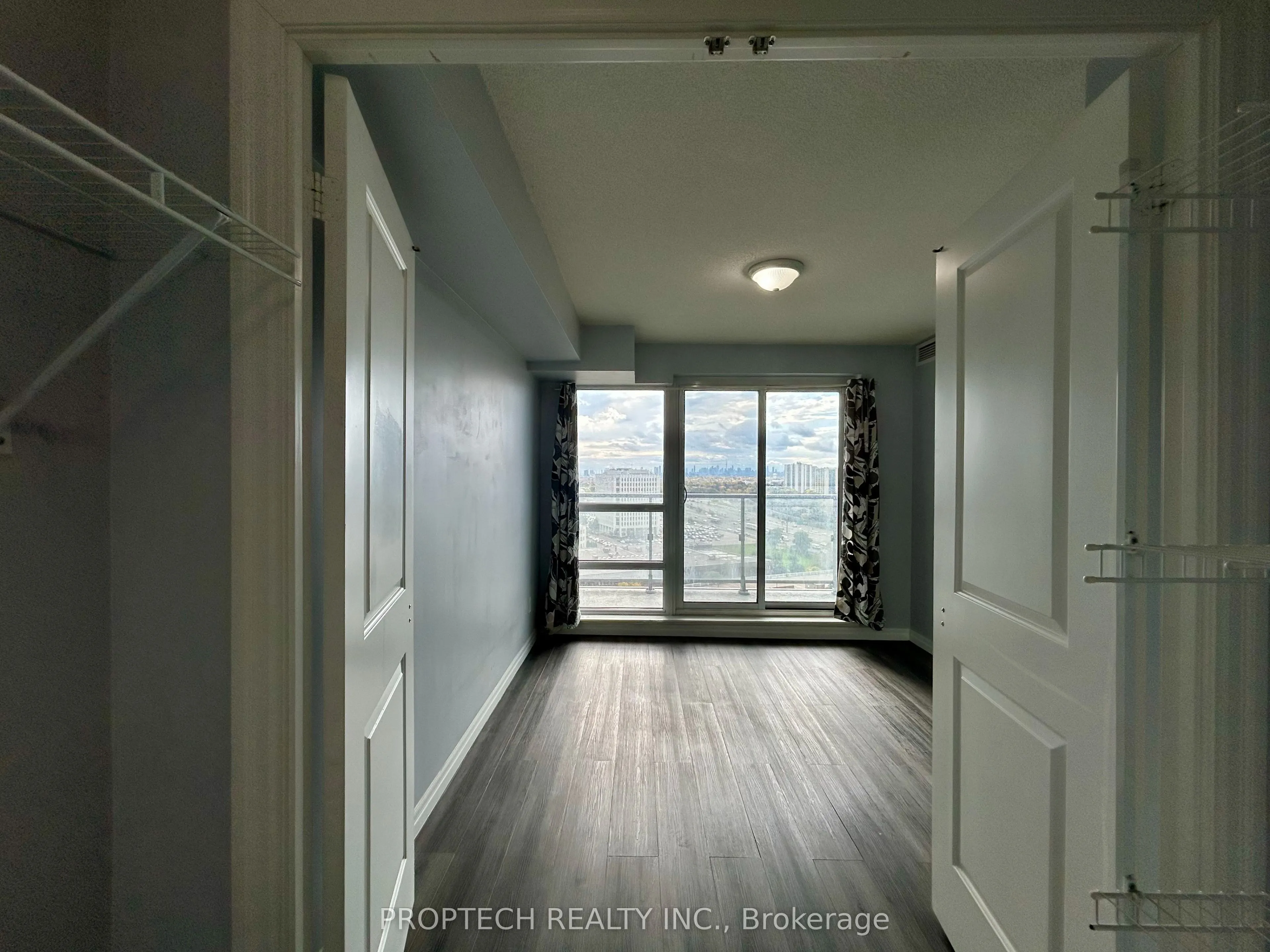 2015 Sheppard Avenue E, #1601
