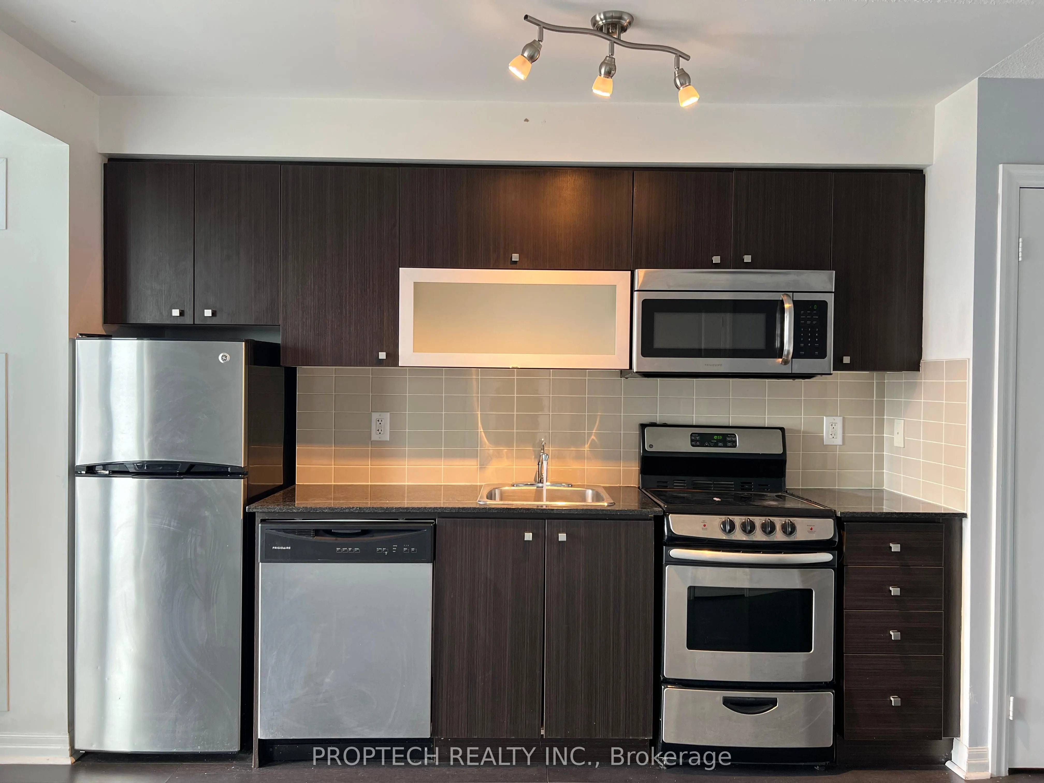 2015 Sheppard Avenue E, #1601