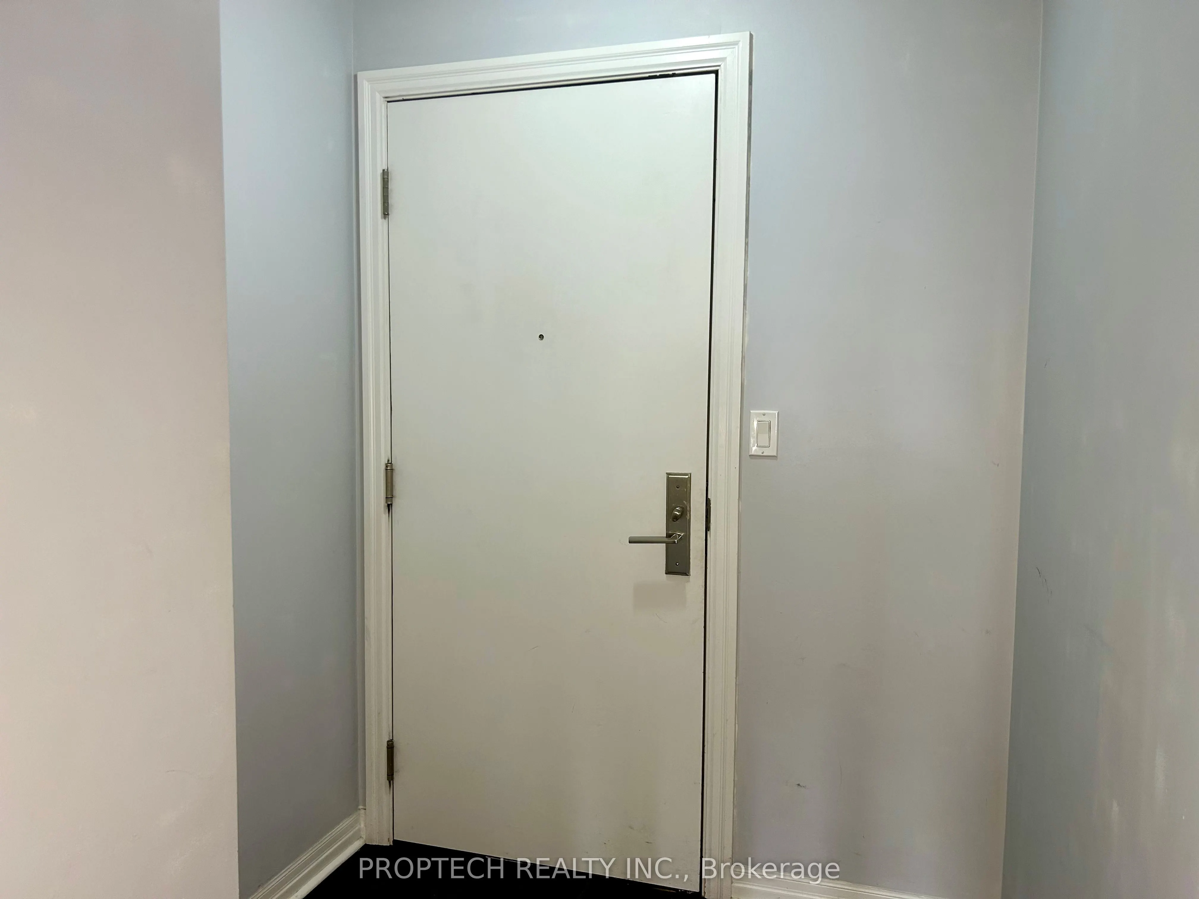 2015 Sheppard Avenue E, #1601