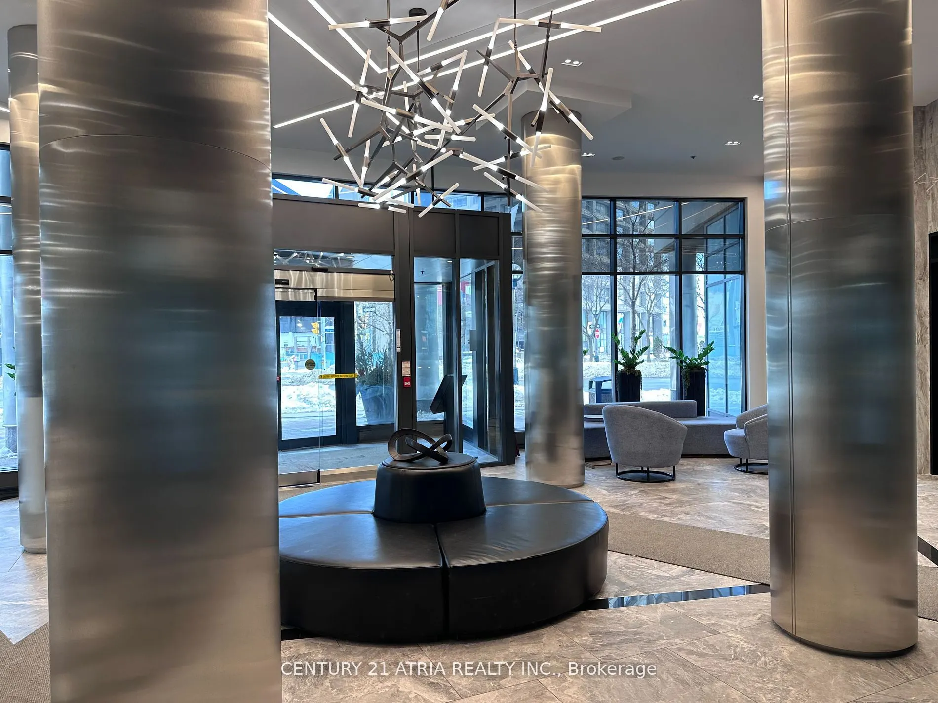 16 Yonge Street, #319
