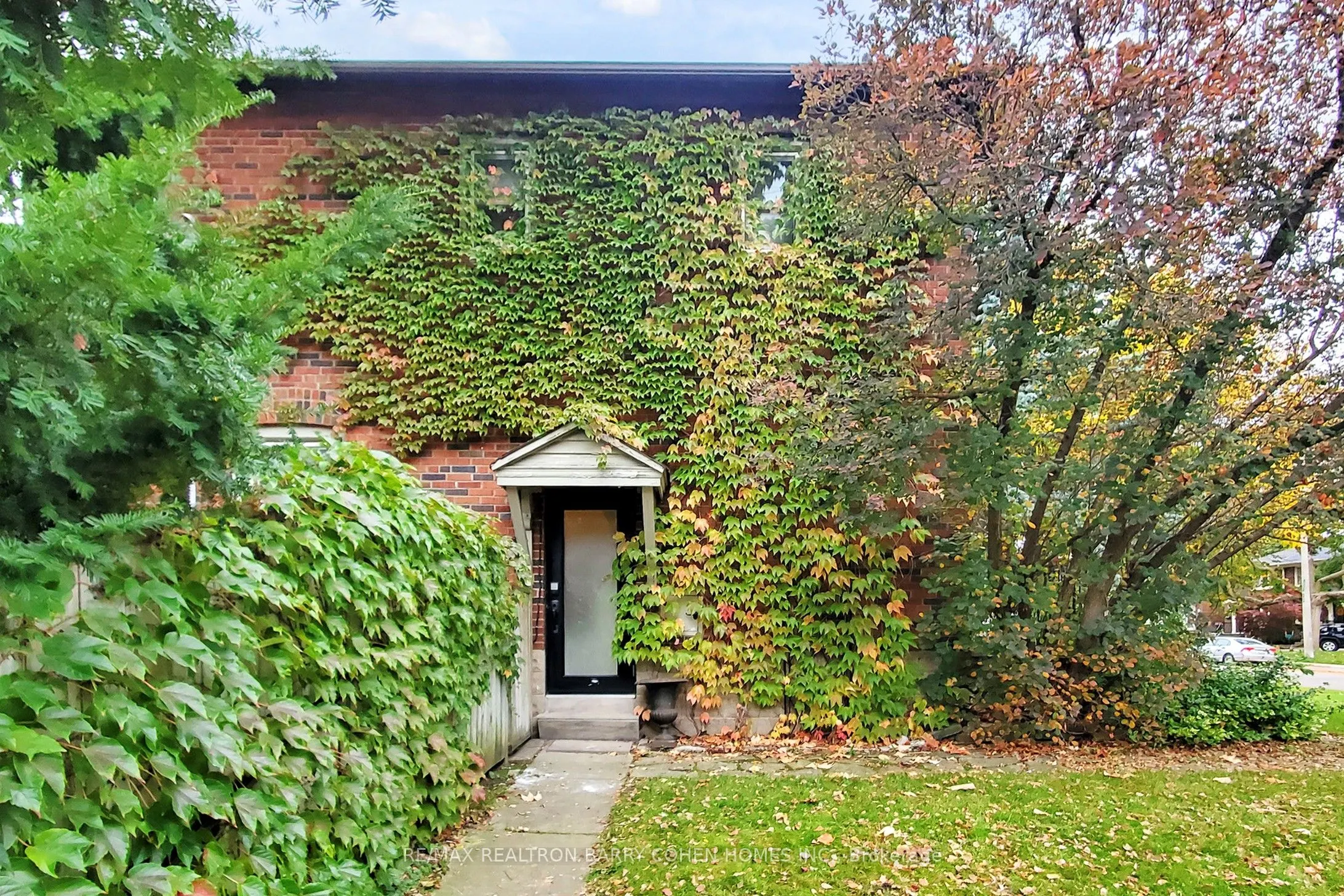 155 Parkhurst Boulevard