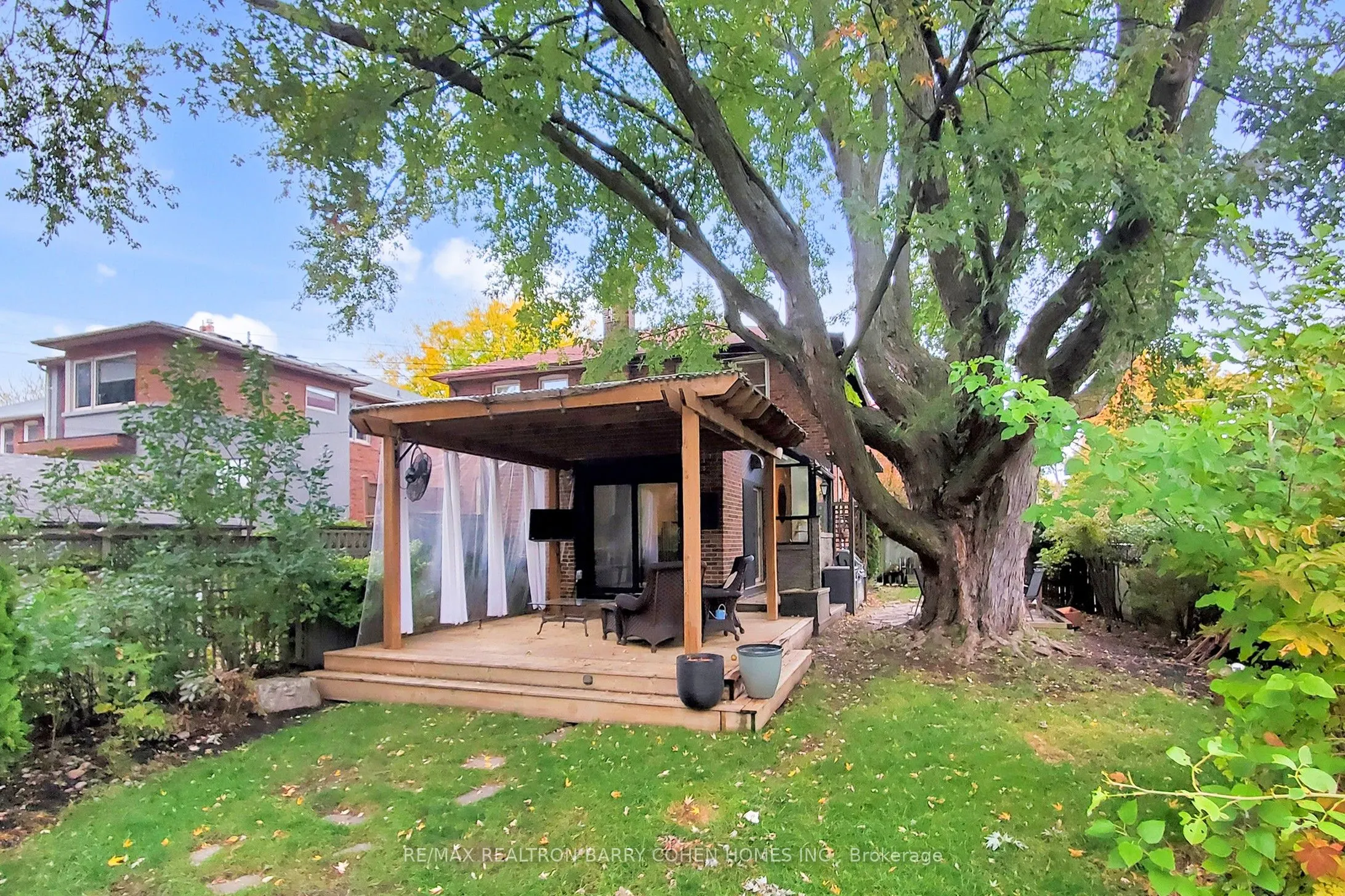 155 Parkhurst Boulevard