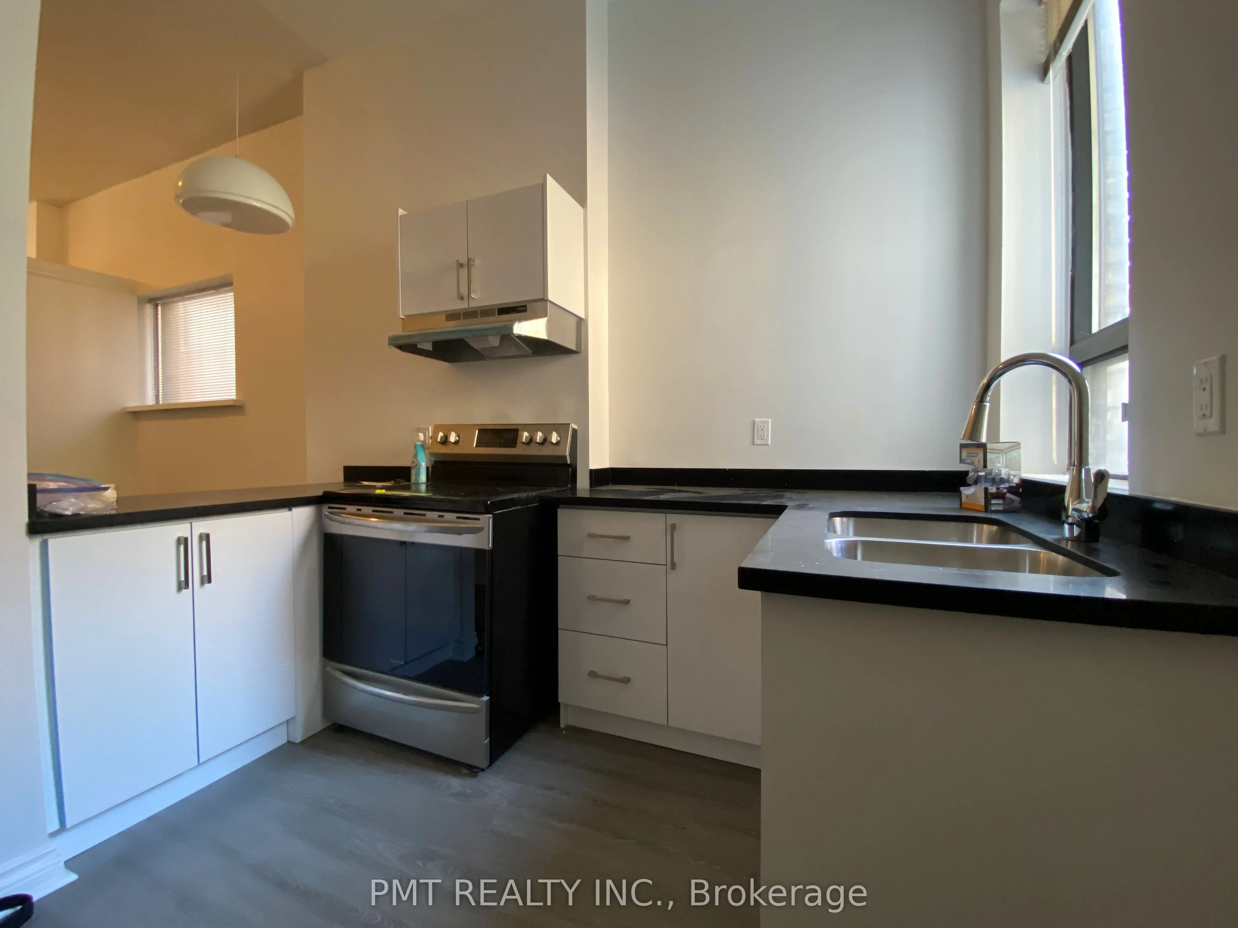 202 Gerrard Street E, #1