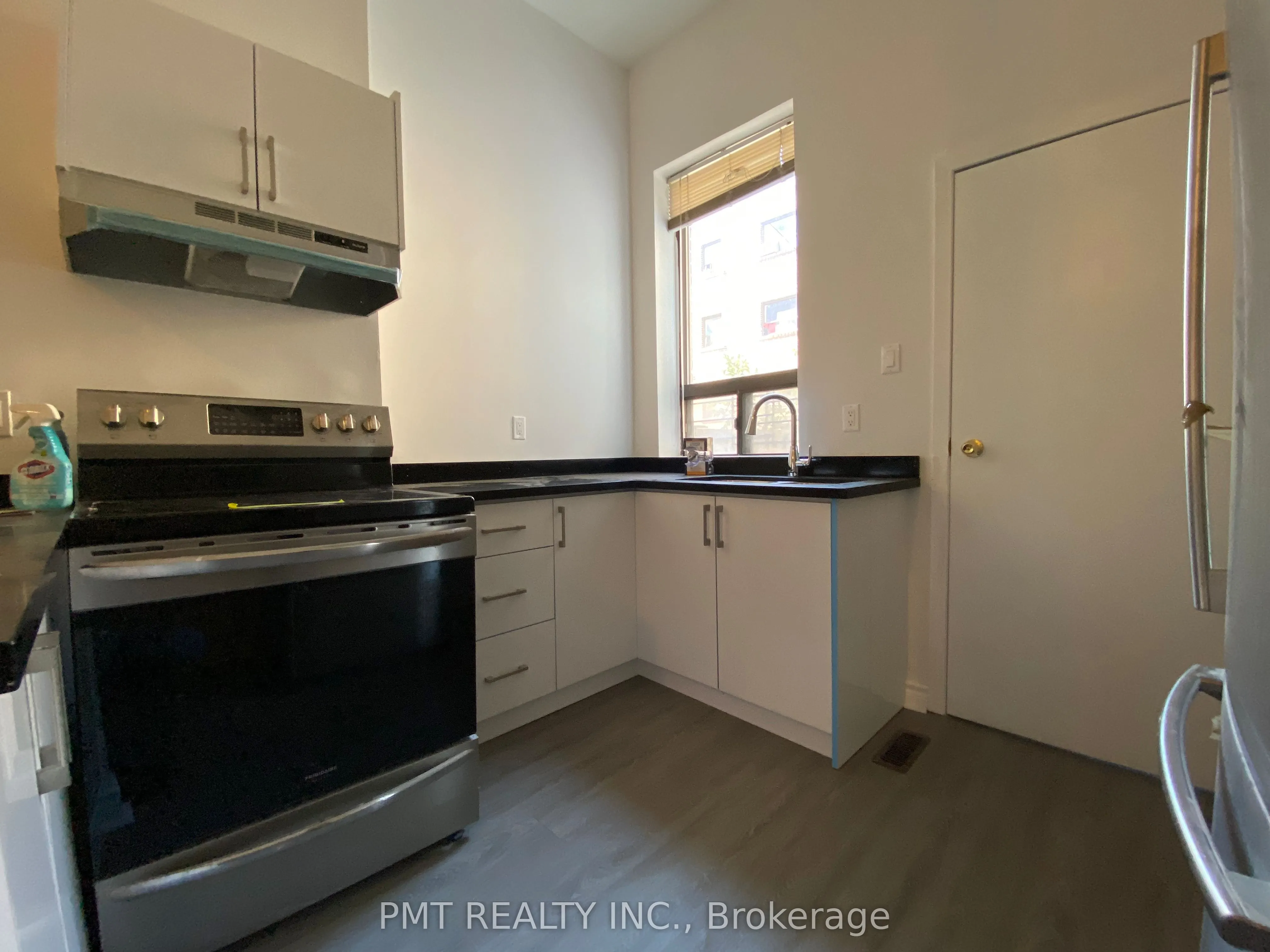 202 Gerrard Street E, #1