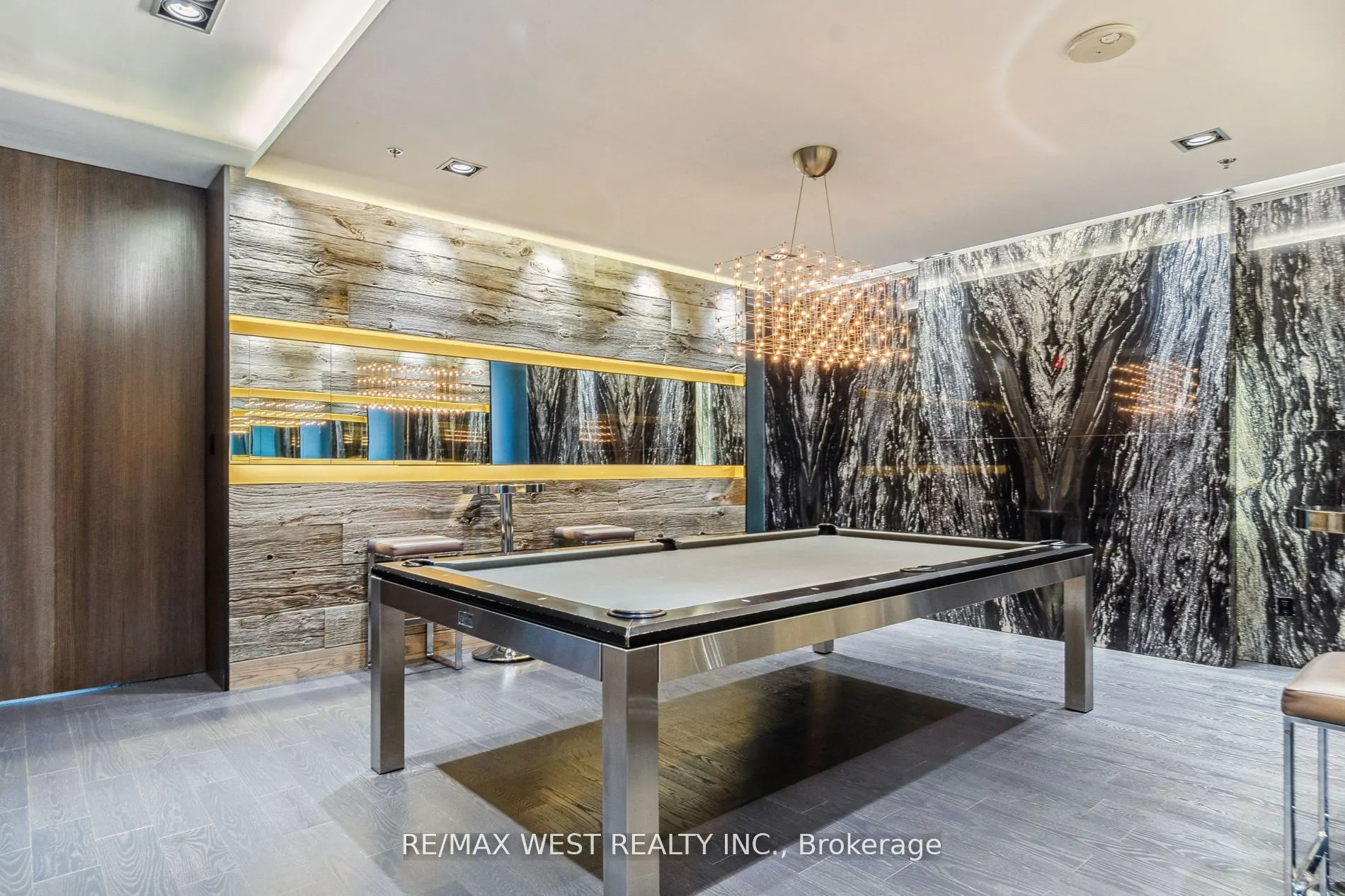 30 Nelson Street, #1802