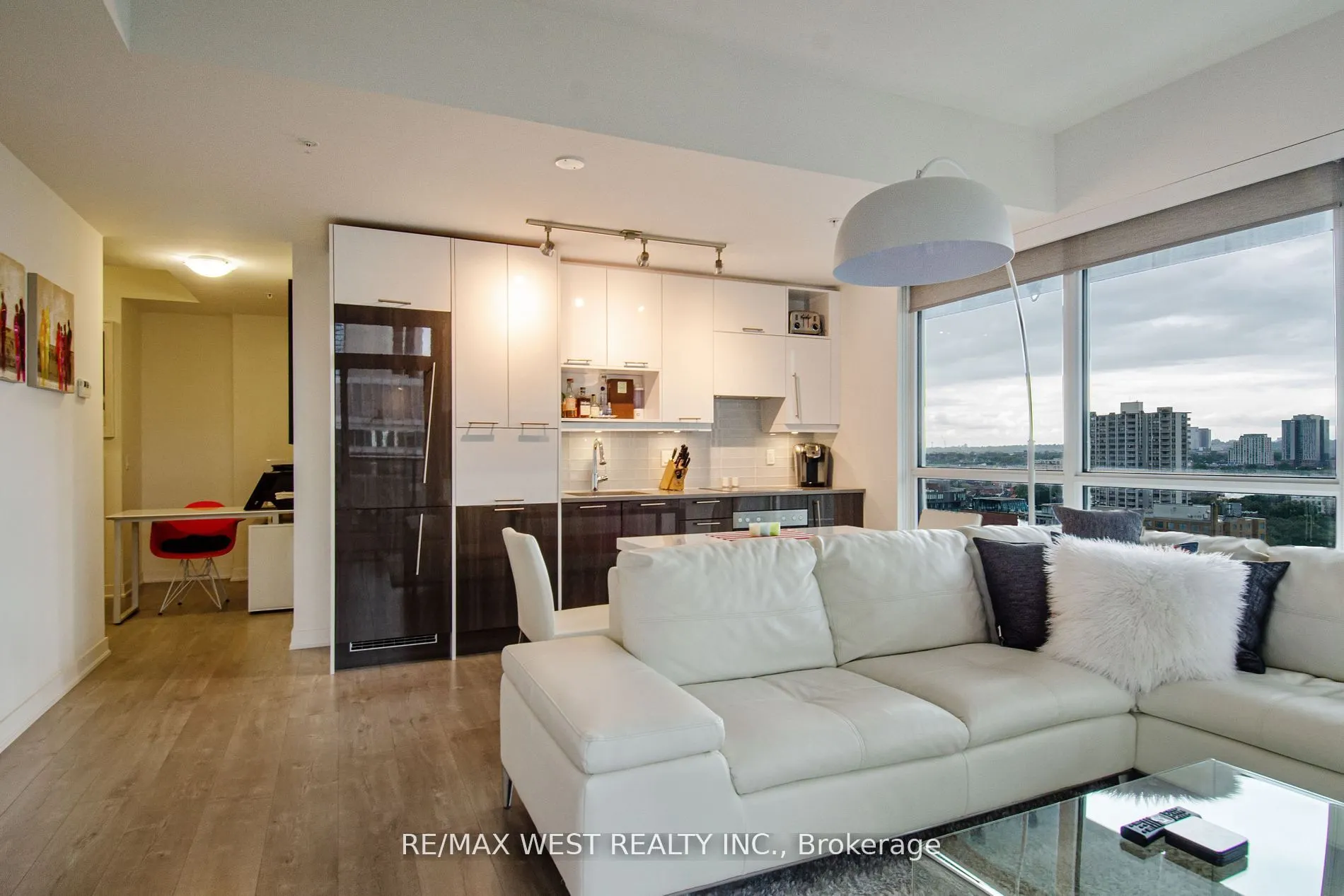 30 Nelson Street, #1802