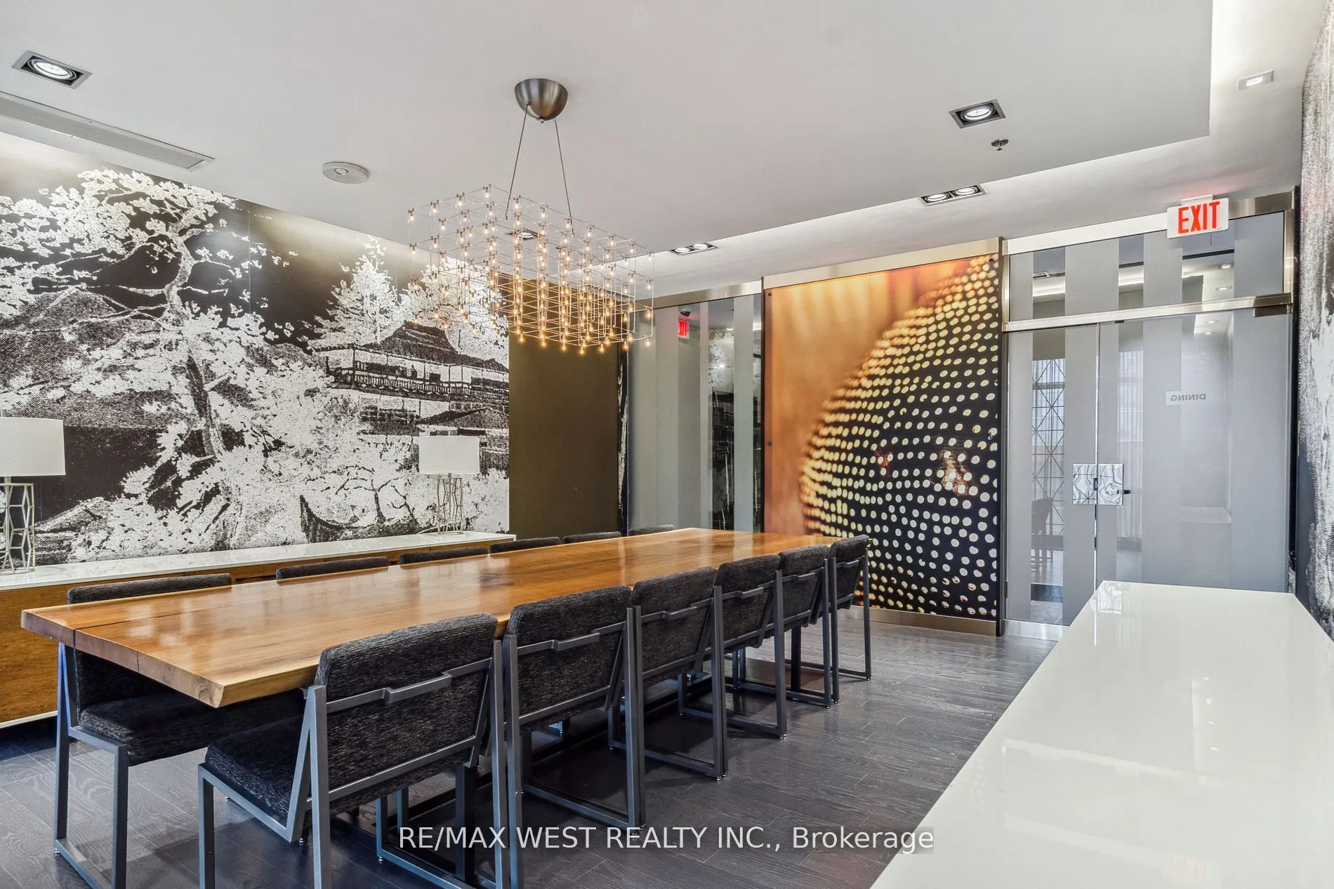 30 Nelson Street, #1802