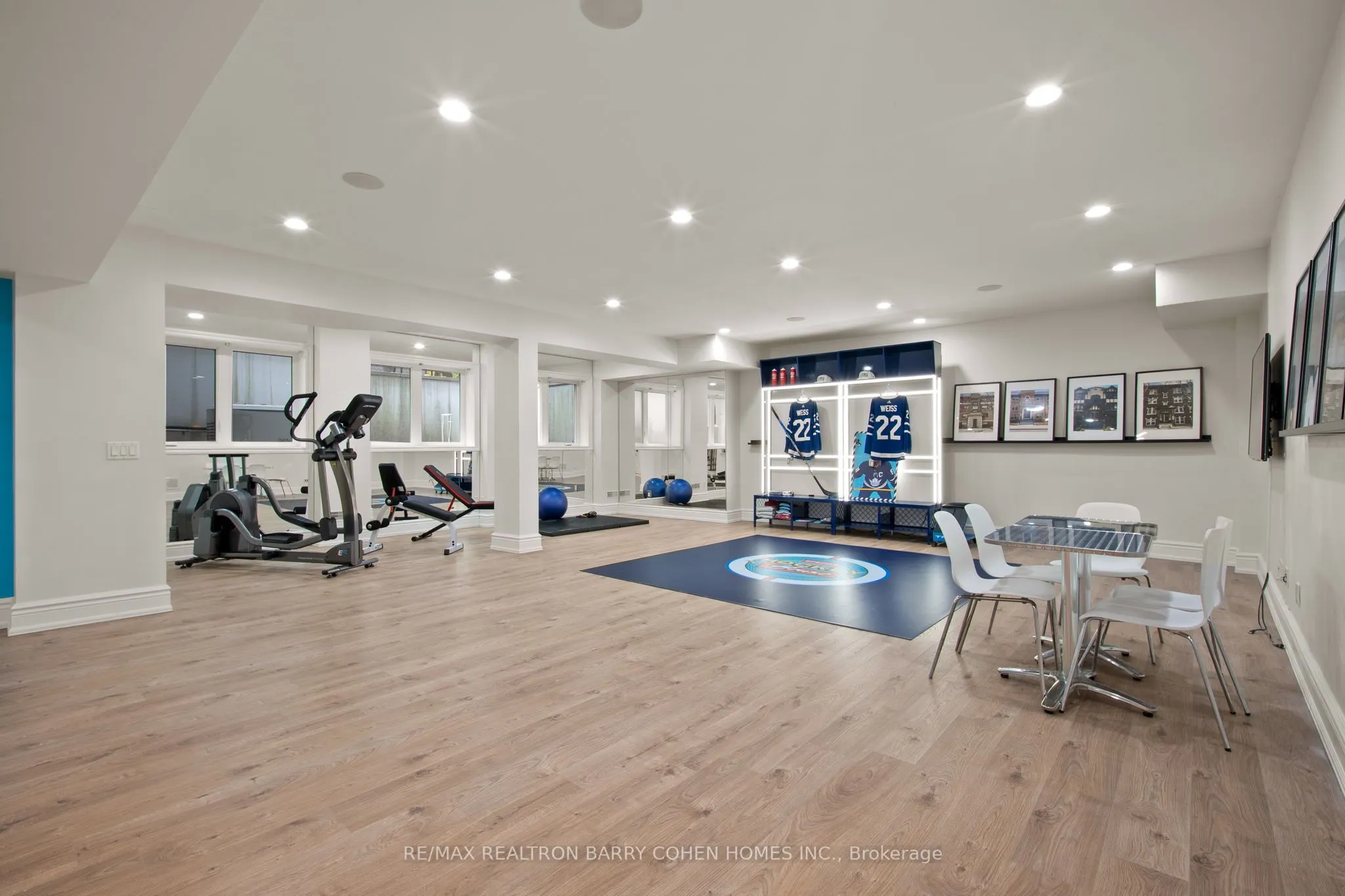 180 Sandringham Drive