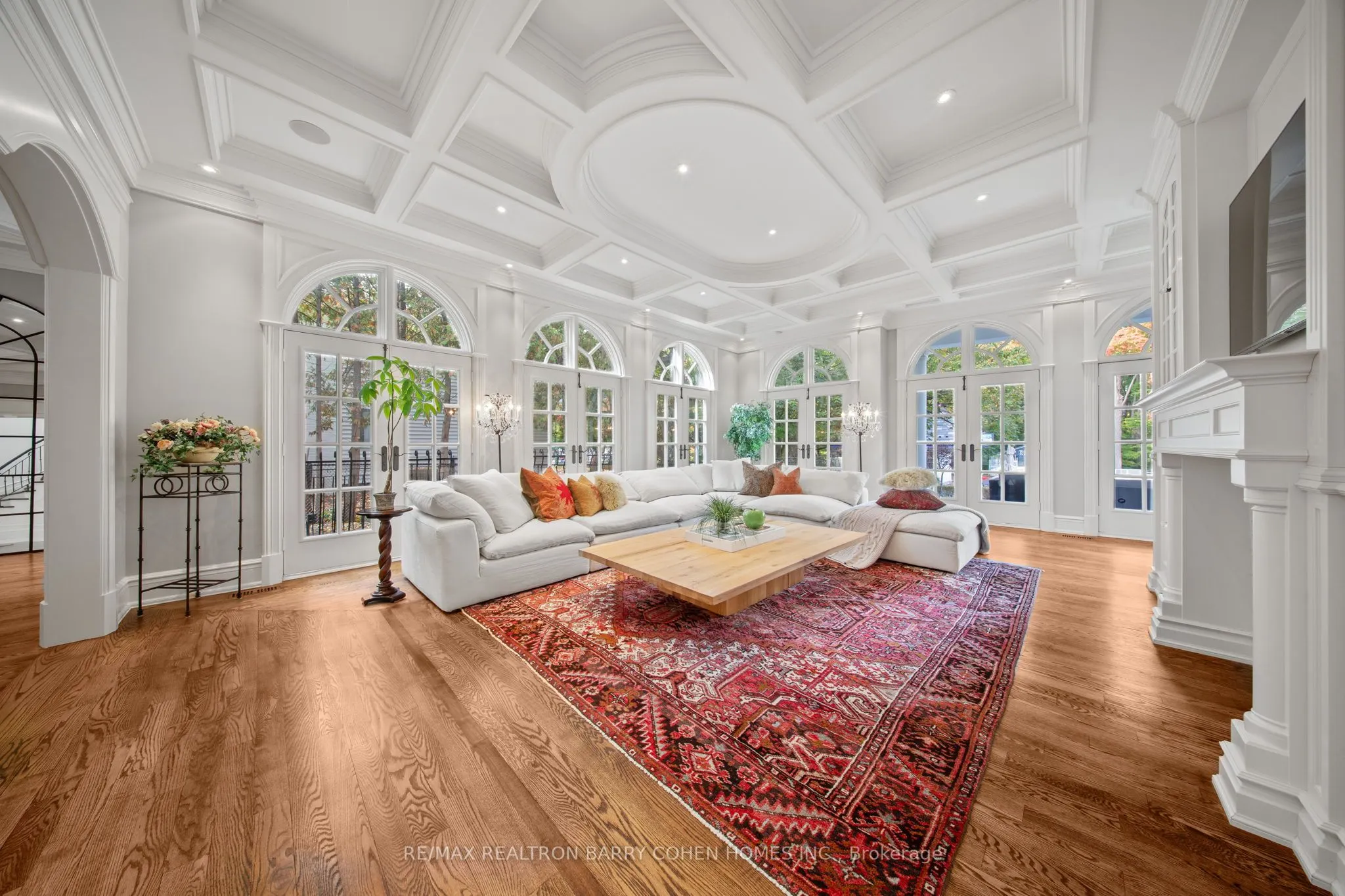 180 Sandringham Drive