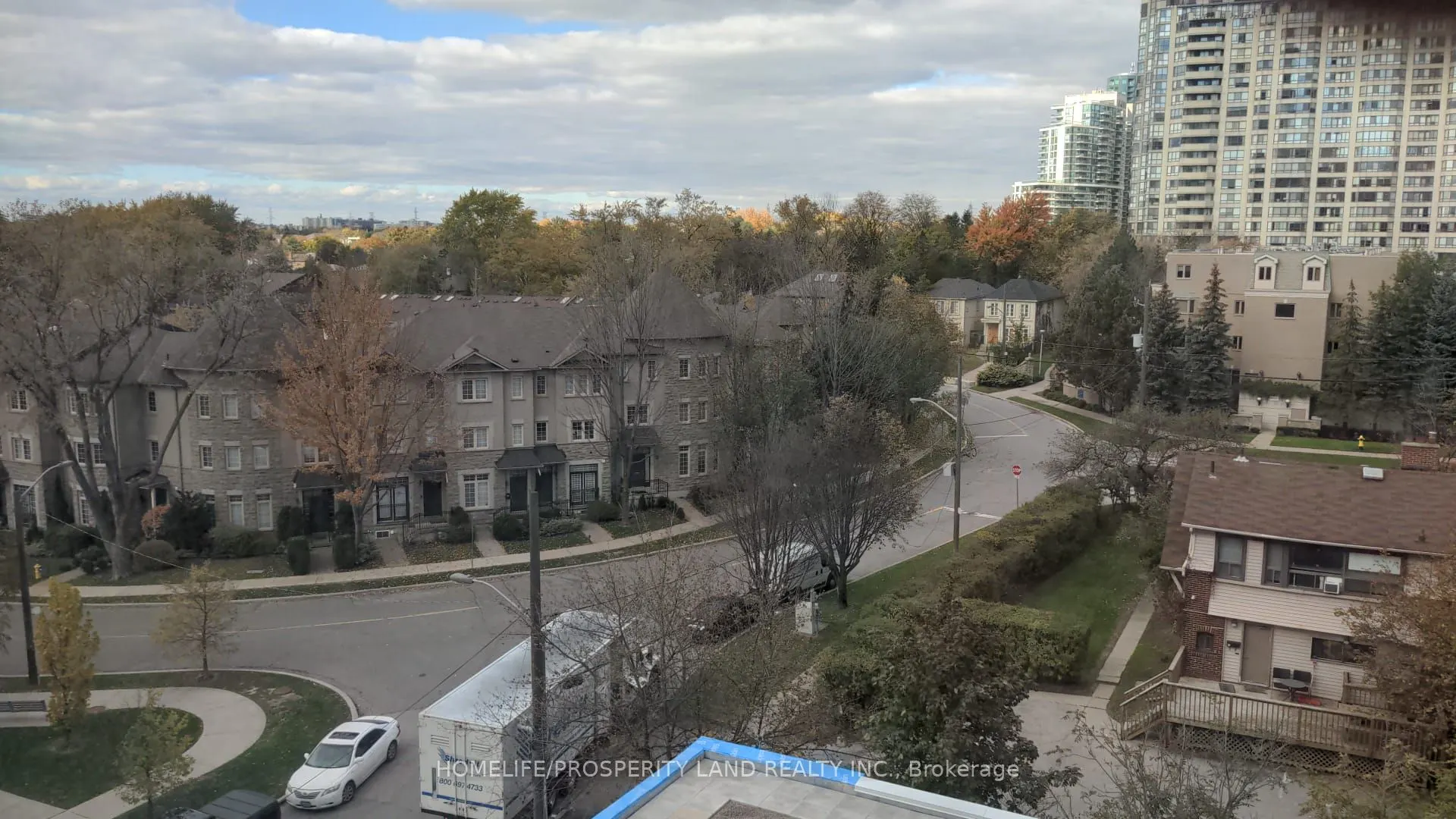 75 Canterbury Place, #712