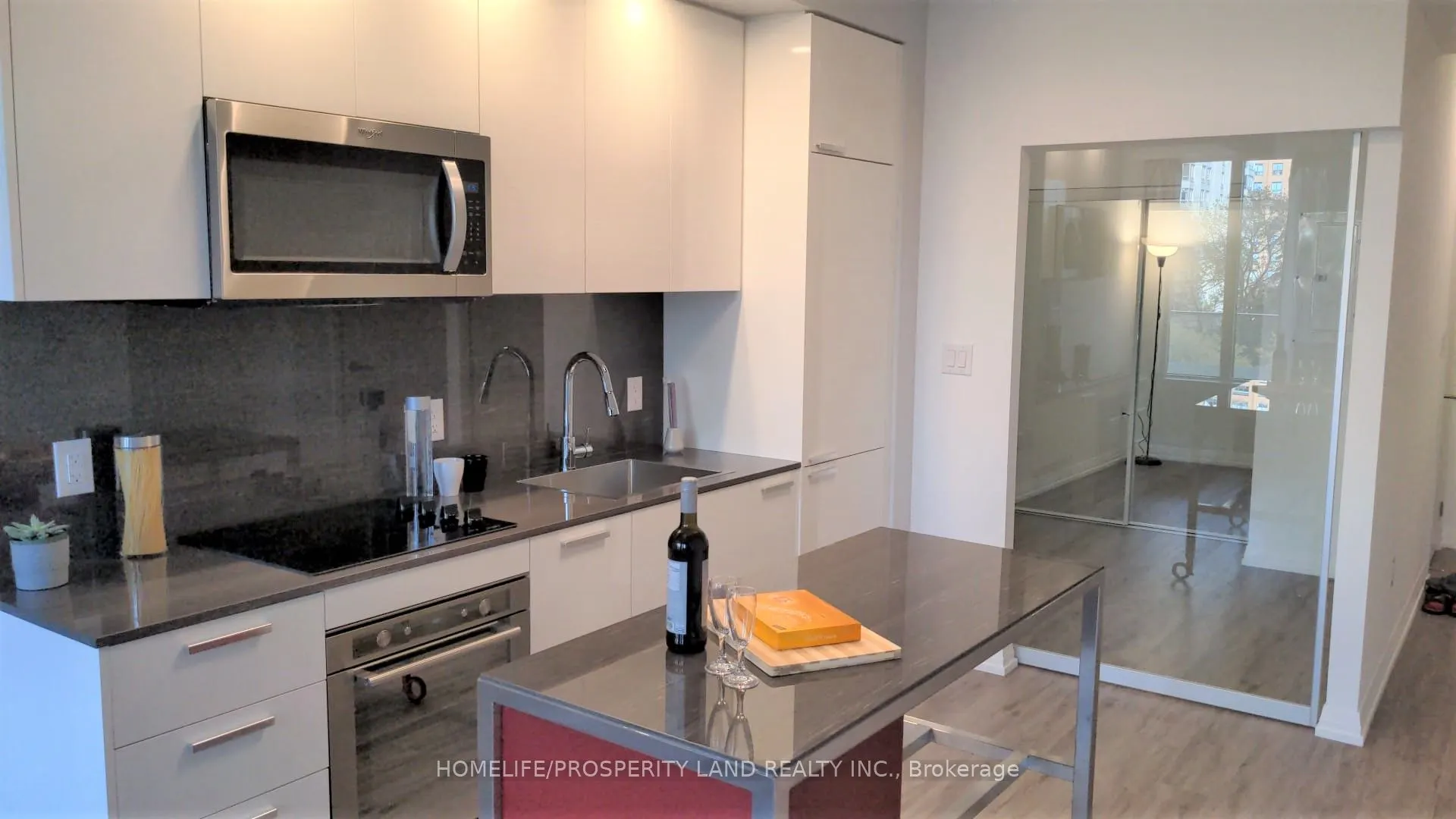 75 Canterbury Place, #712