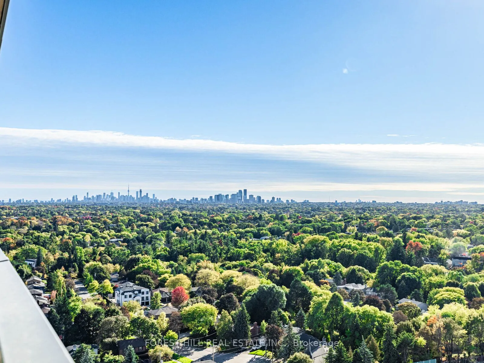 27 Mcmahon Drive, #2706
