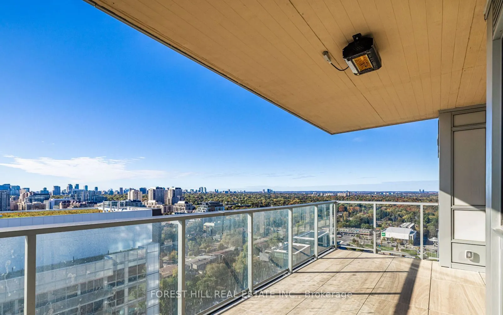 27 Mcmahon Drive, #2706