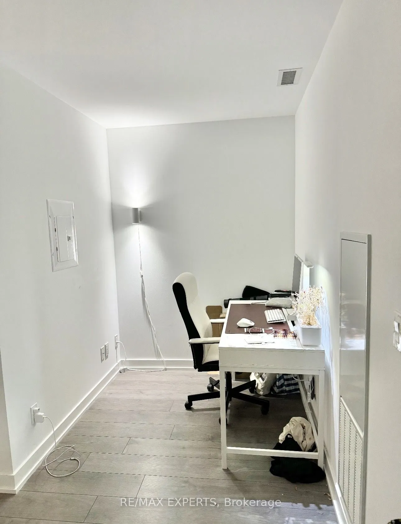 18 Maitland Terrace, #1610