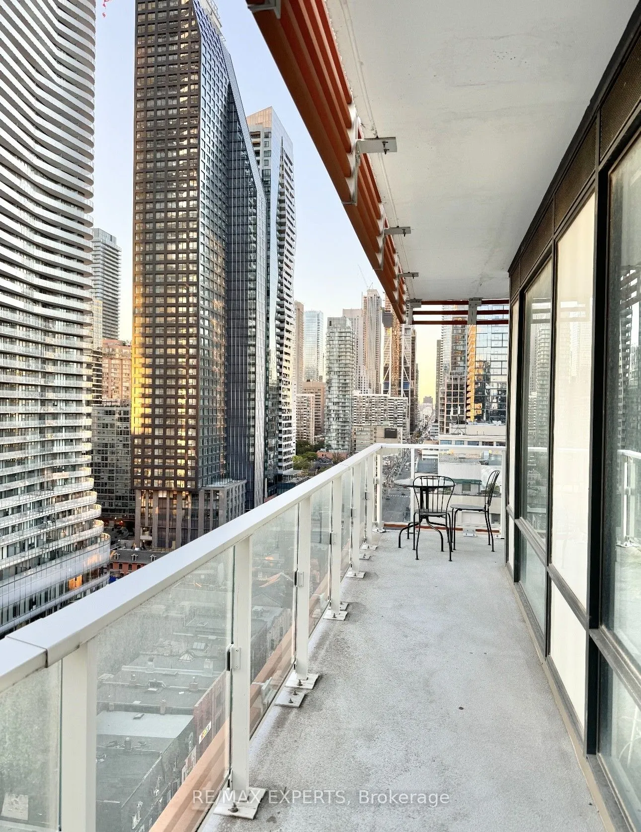 18 Maitland Terrace, #1610