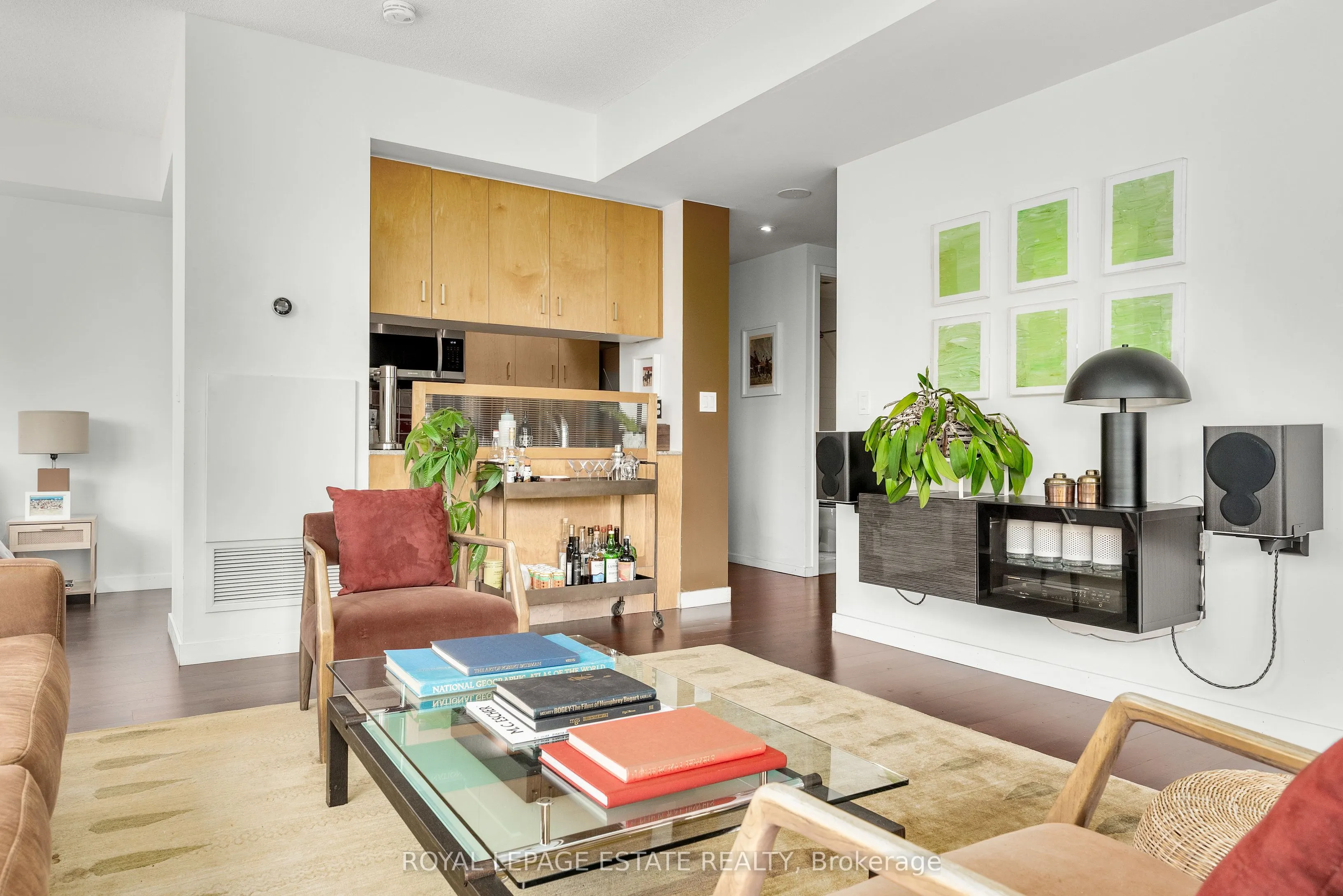 281 Mutual Street, #1003