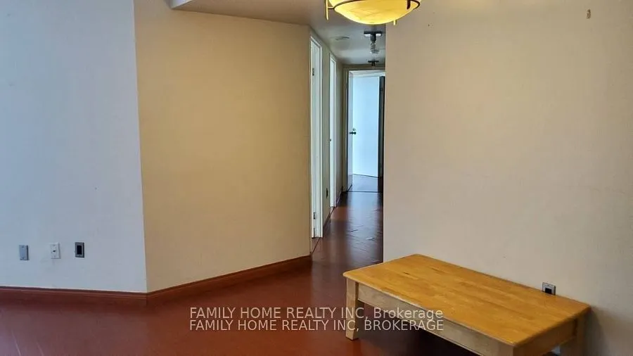 1001 Bay Street, #2907