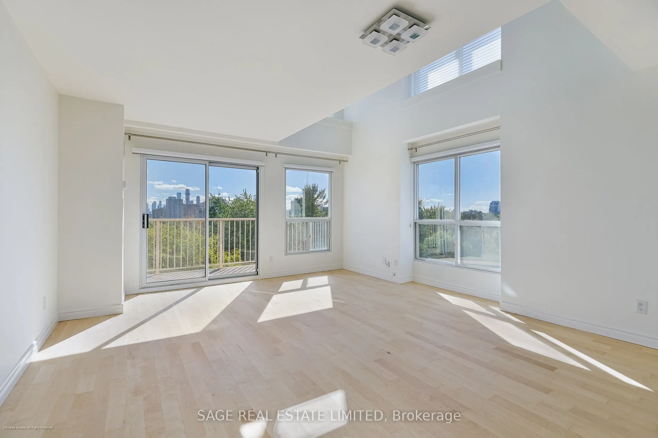 119 Merton Street, #817
