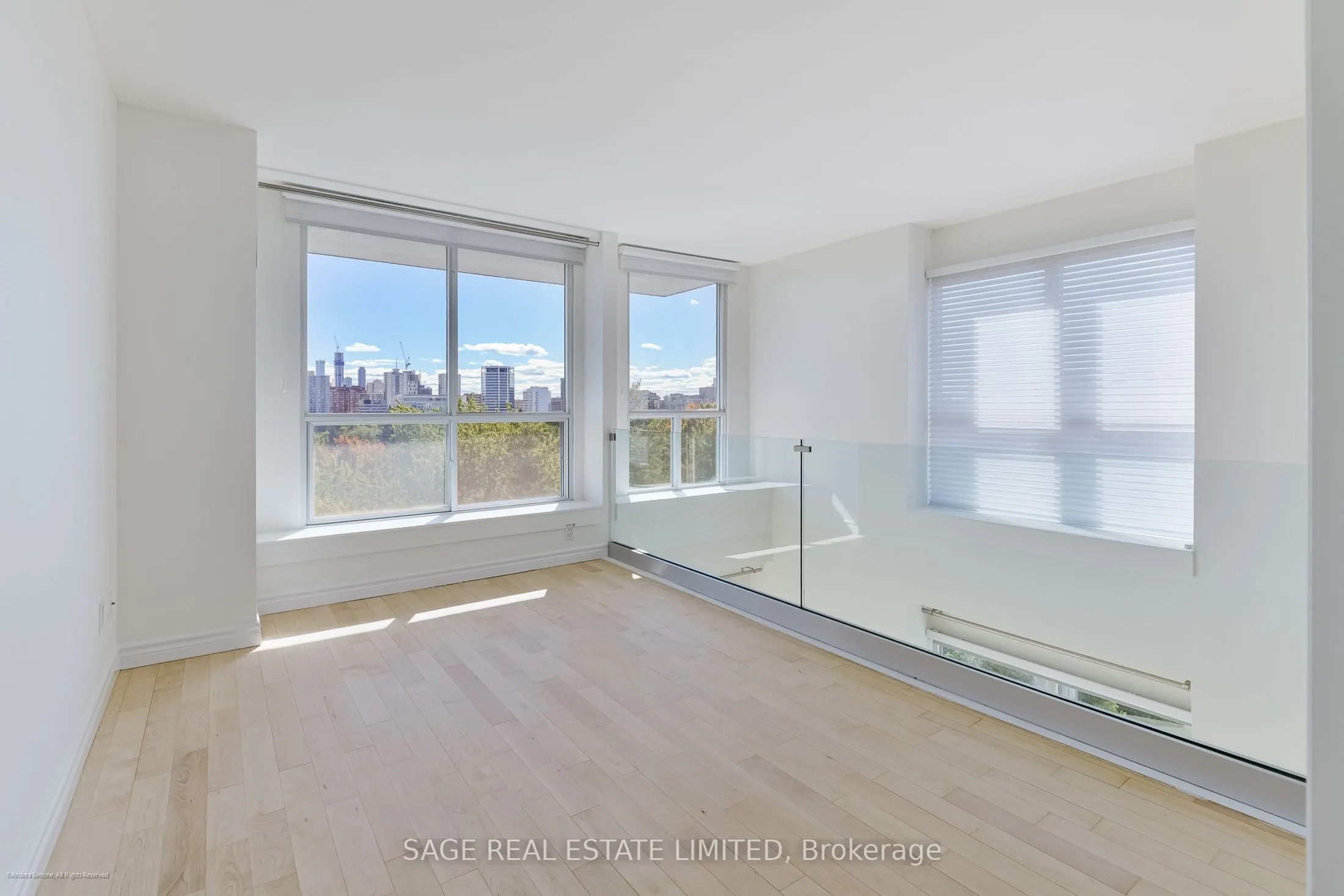 119 Merton Street, #817