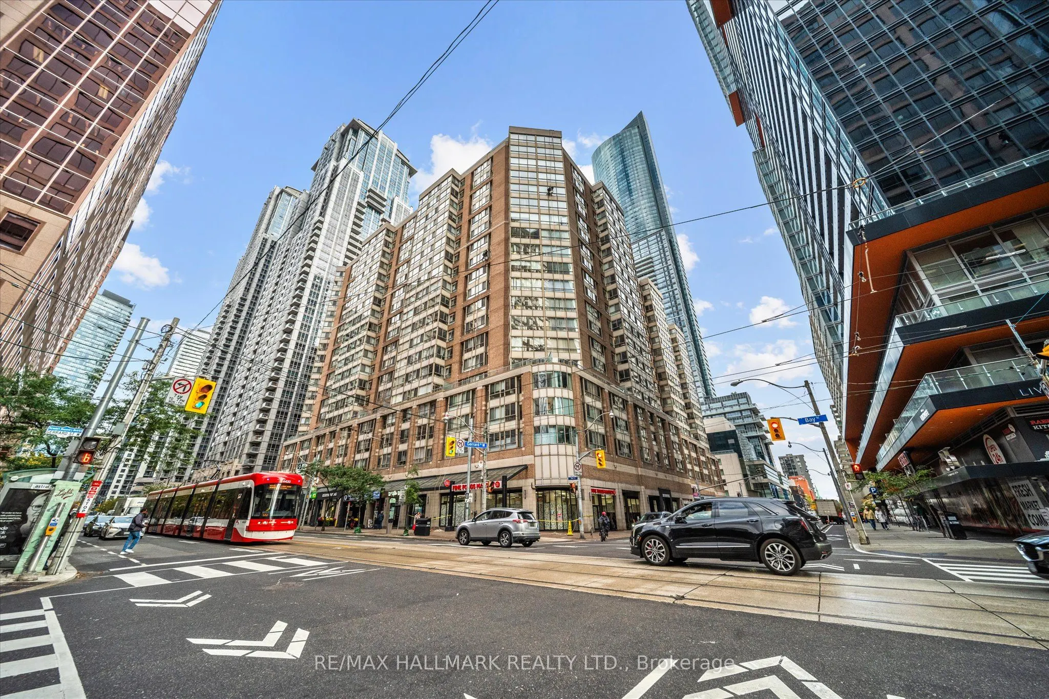 717 Bay Street, #703