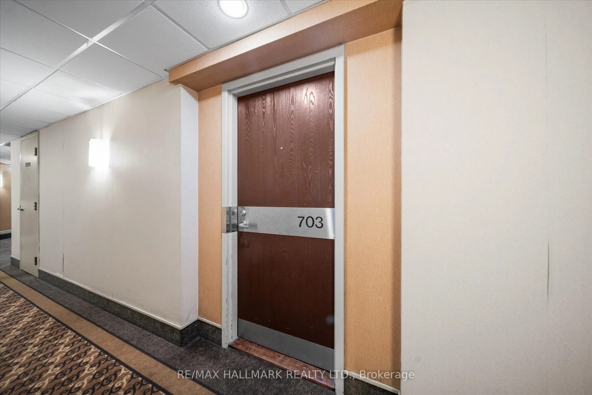 717 Bay Street, #703