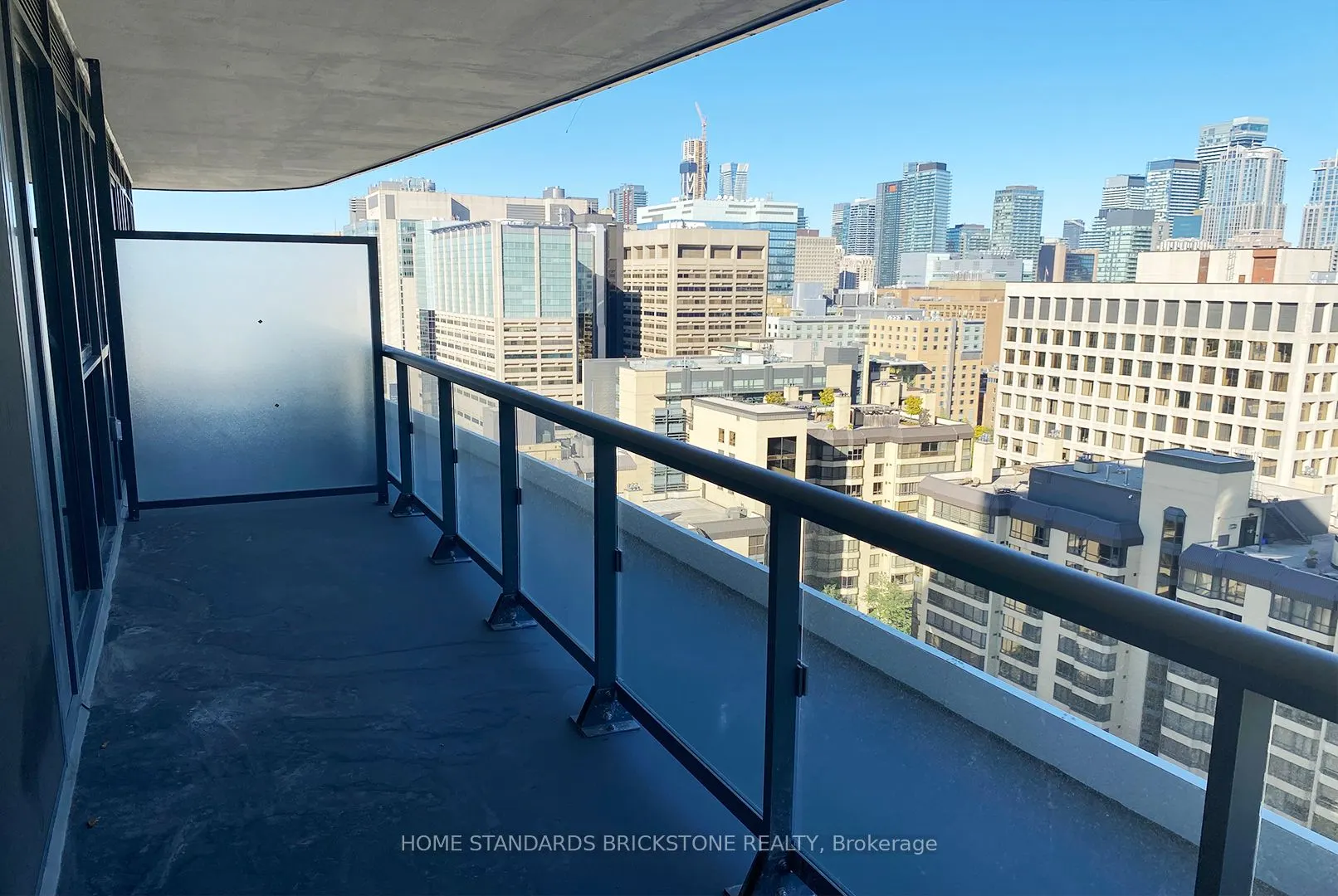280 Dundas Street, #2104