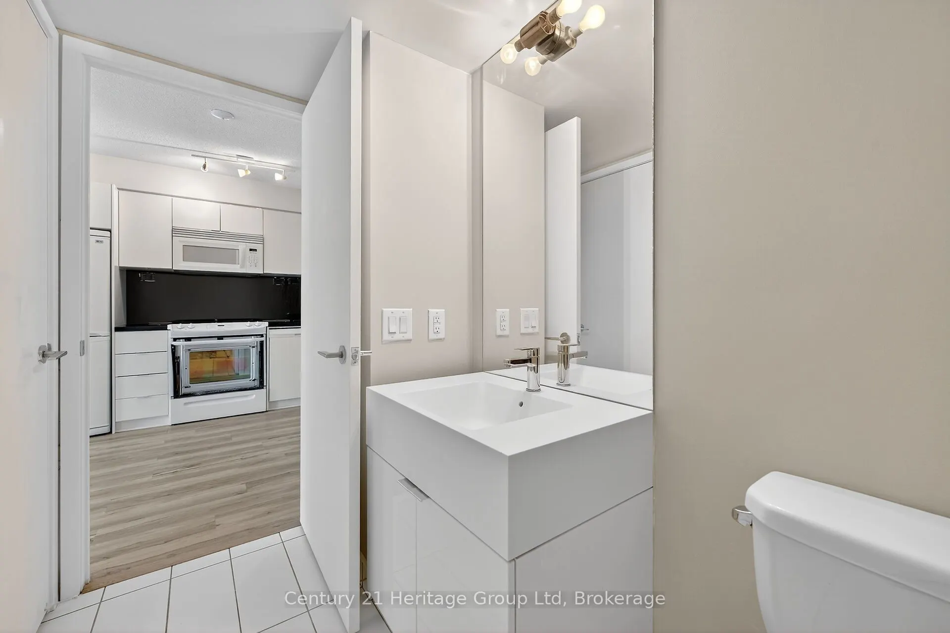 15 Iceboat Terrace, #1205