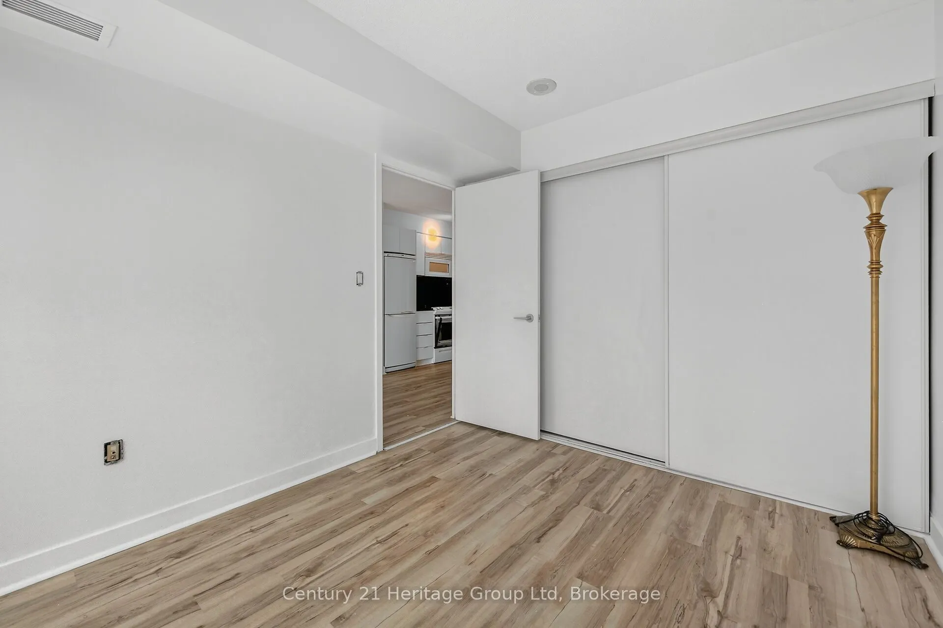 15 Iceboat Terrace, #1205