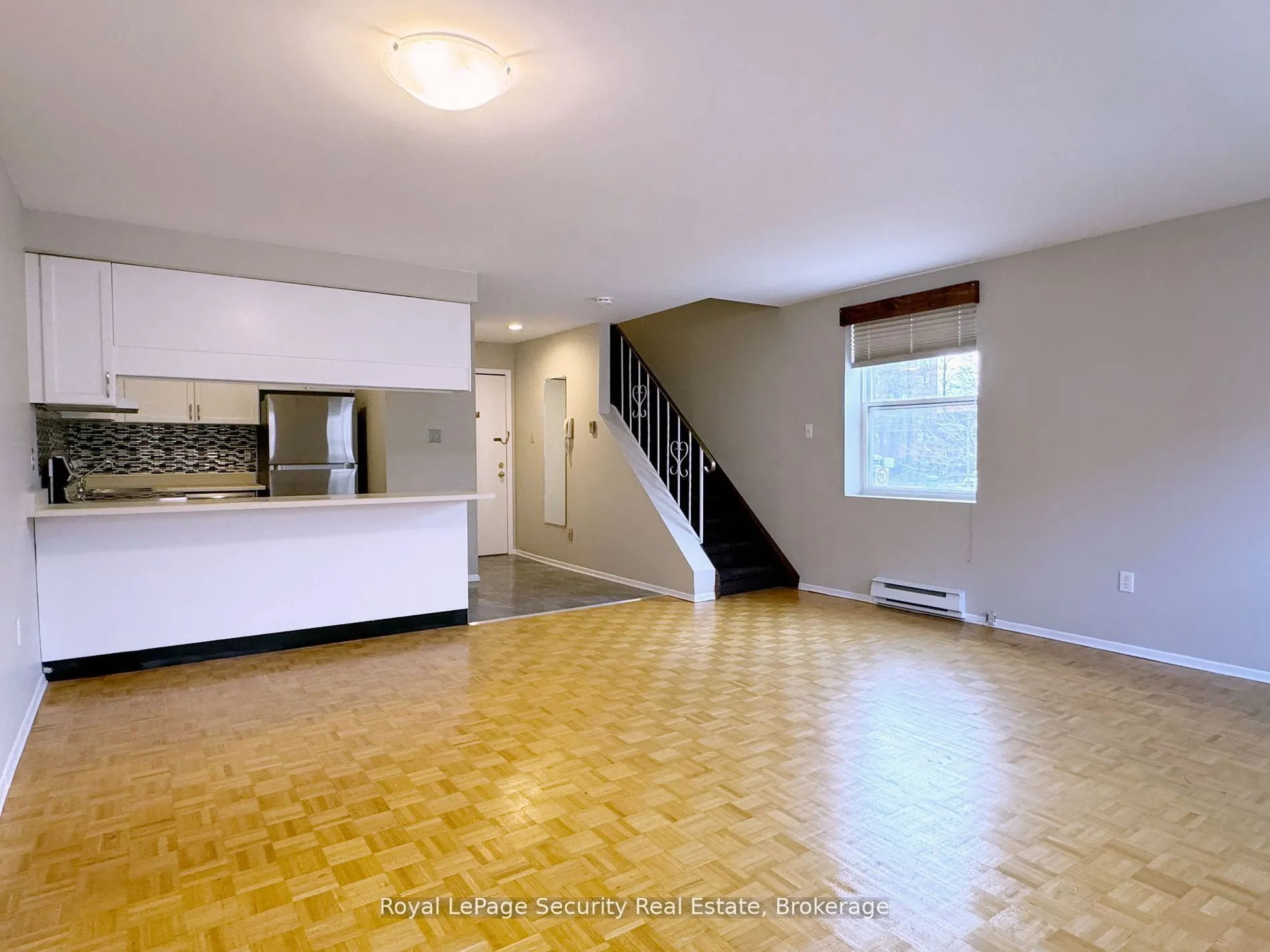 696 St Clair Avenue W, #304
