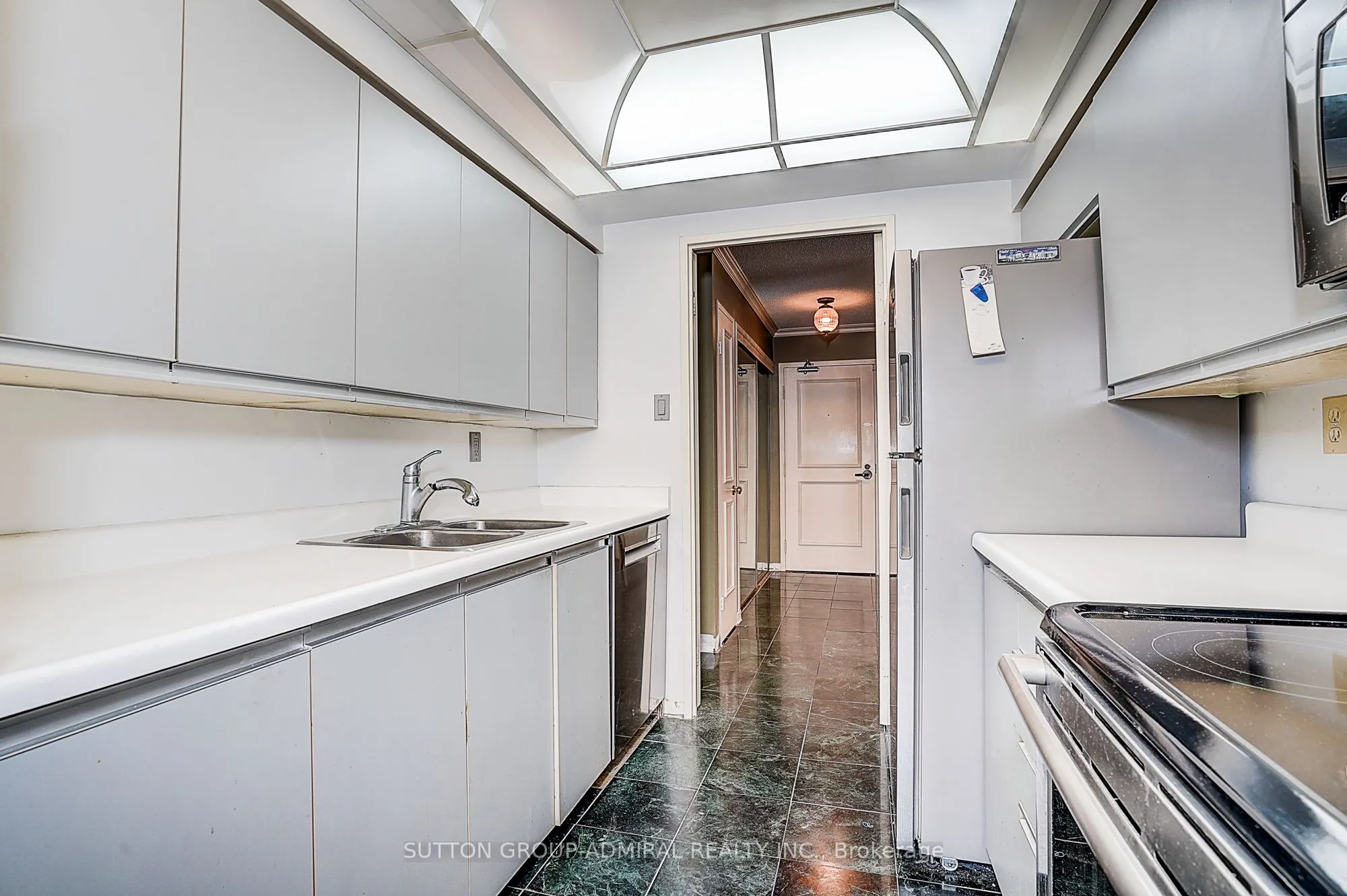 25 Maitland Street, #1209
