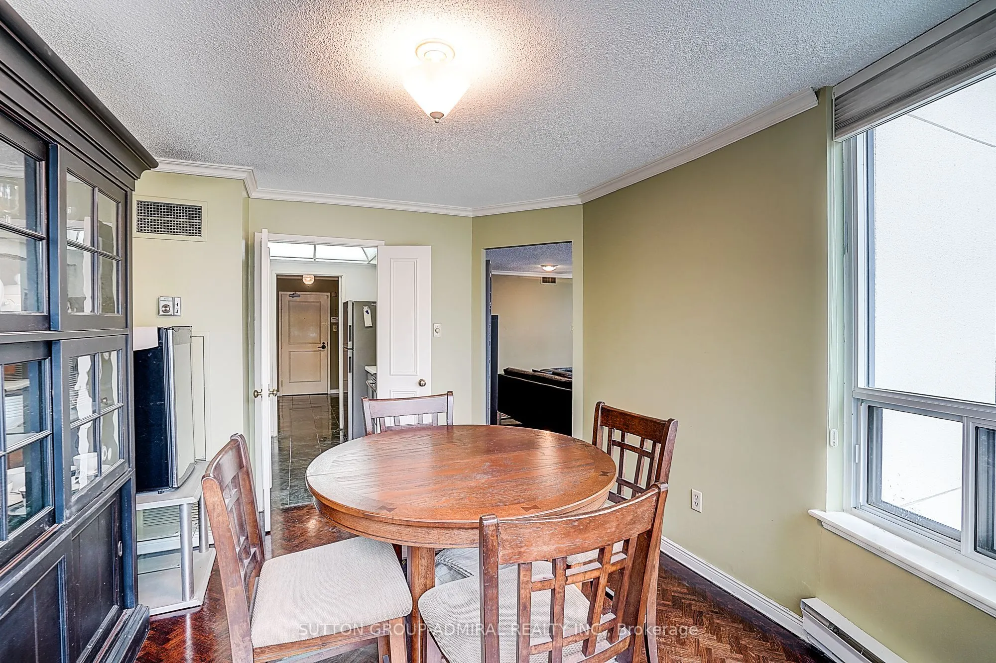25 Maitland Street, #1209