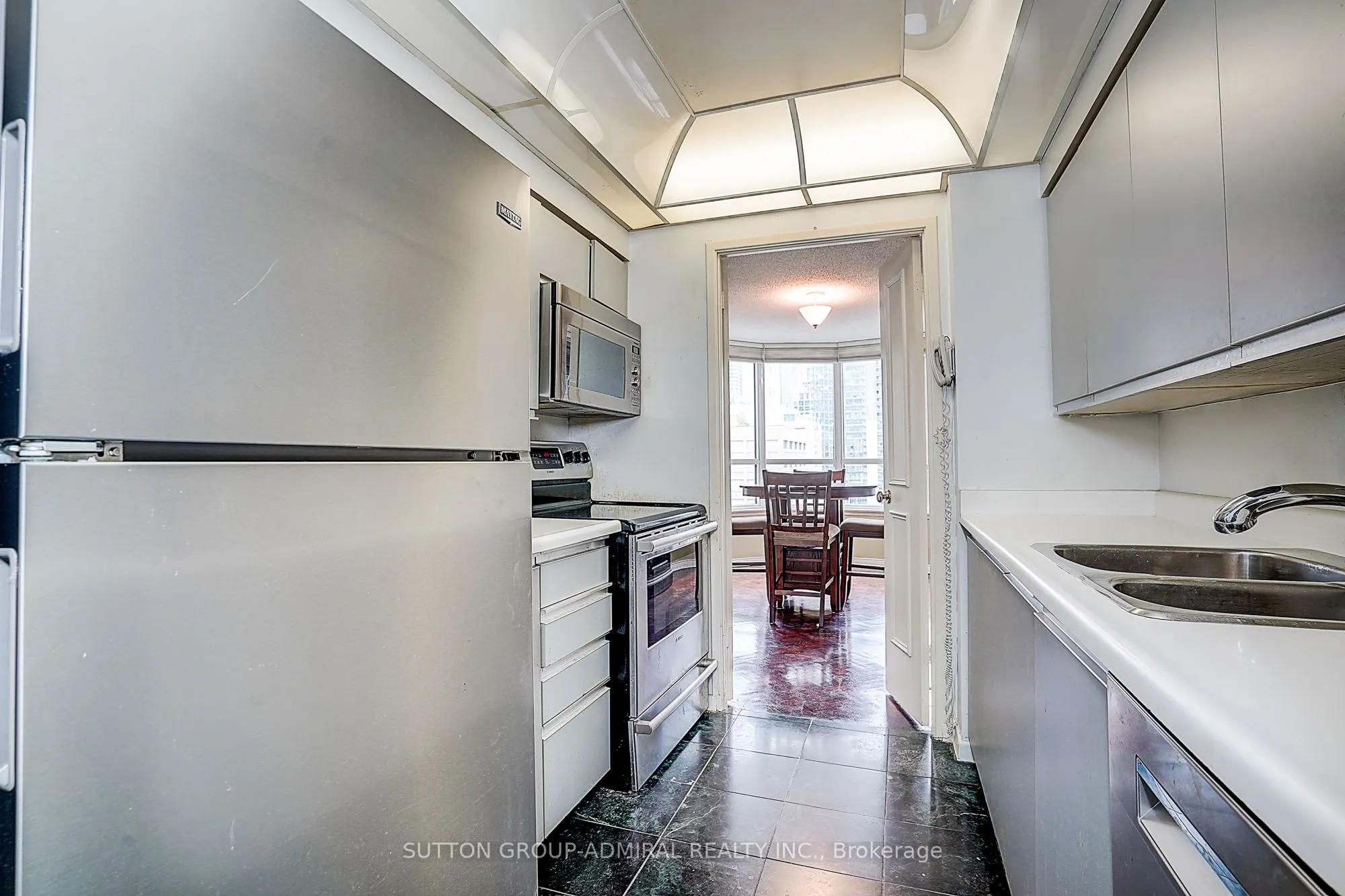 25 Maitland Street, #1209