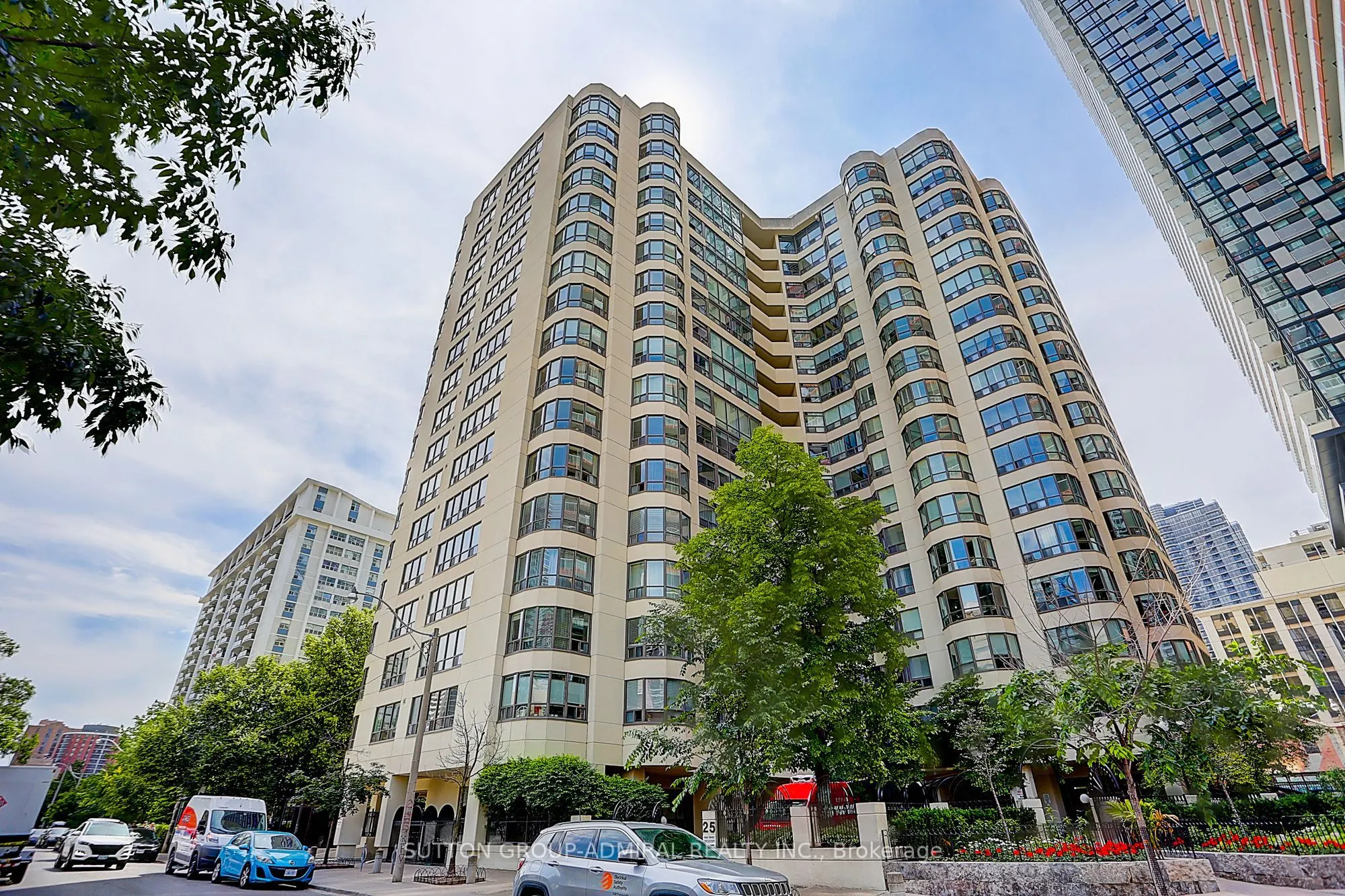 25 Maitland Street, #1209