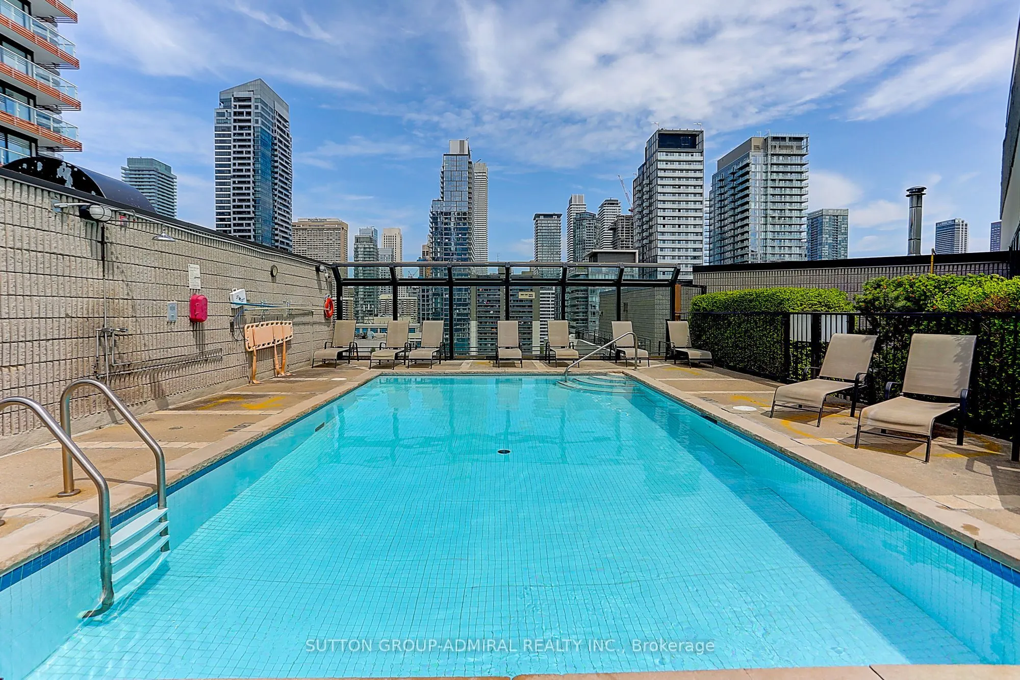 25 Maitland Street, #1209