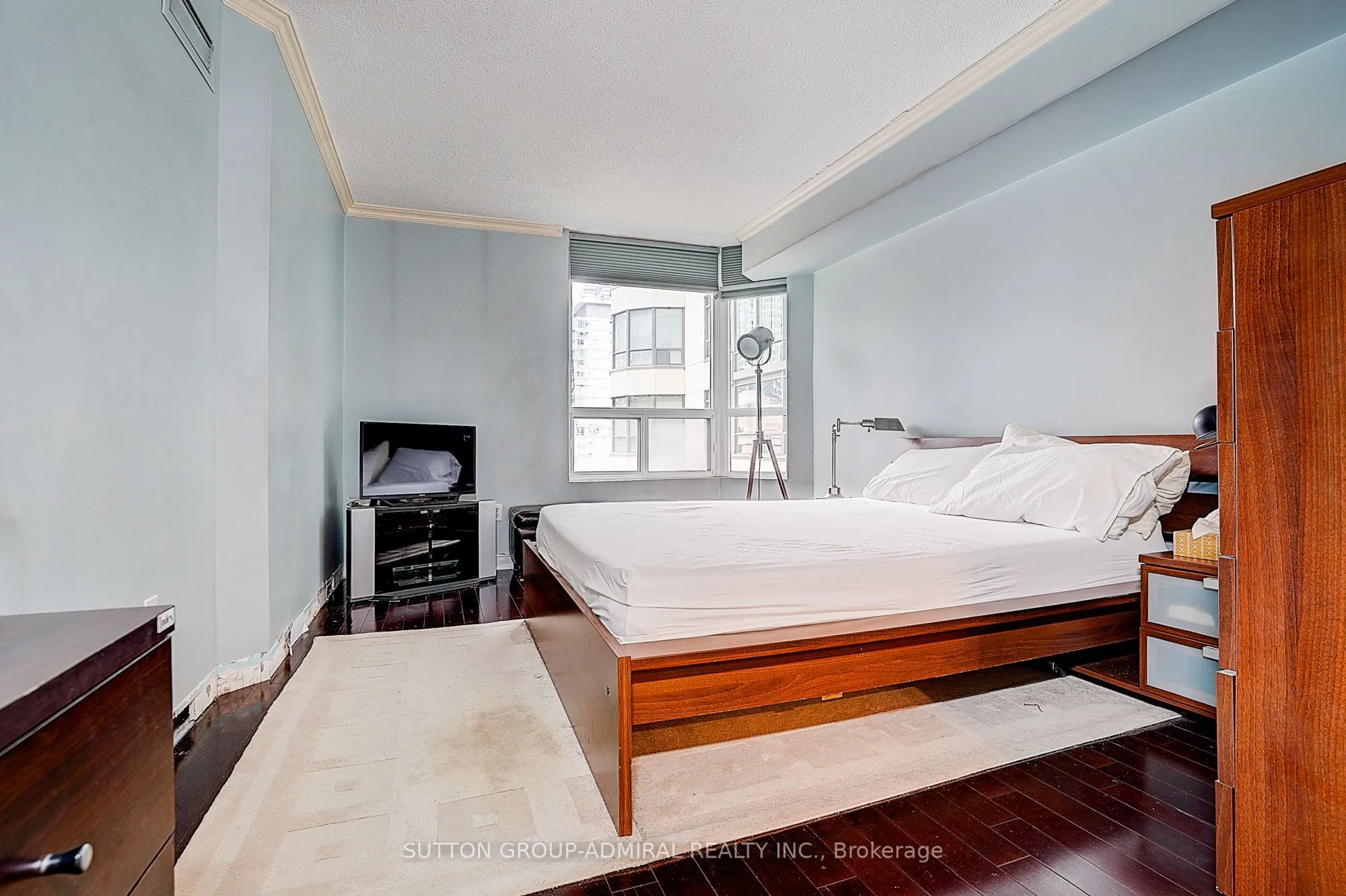25 Maitland Street, #1209
