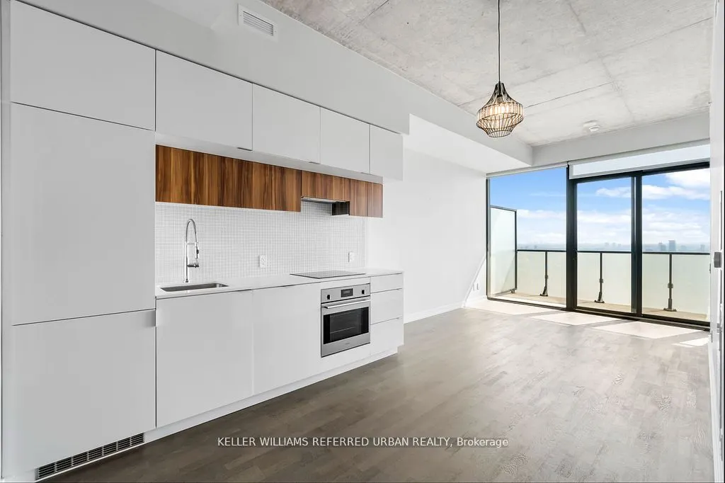 185 Roehampton Avenue, #3408